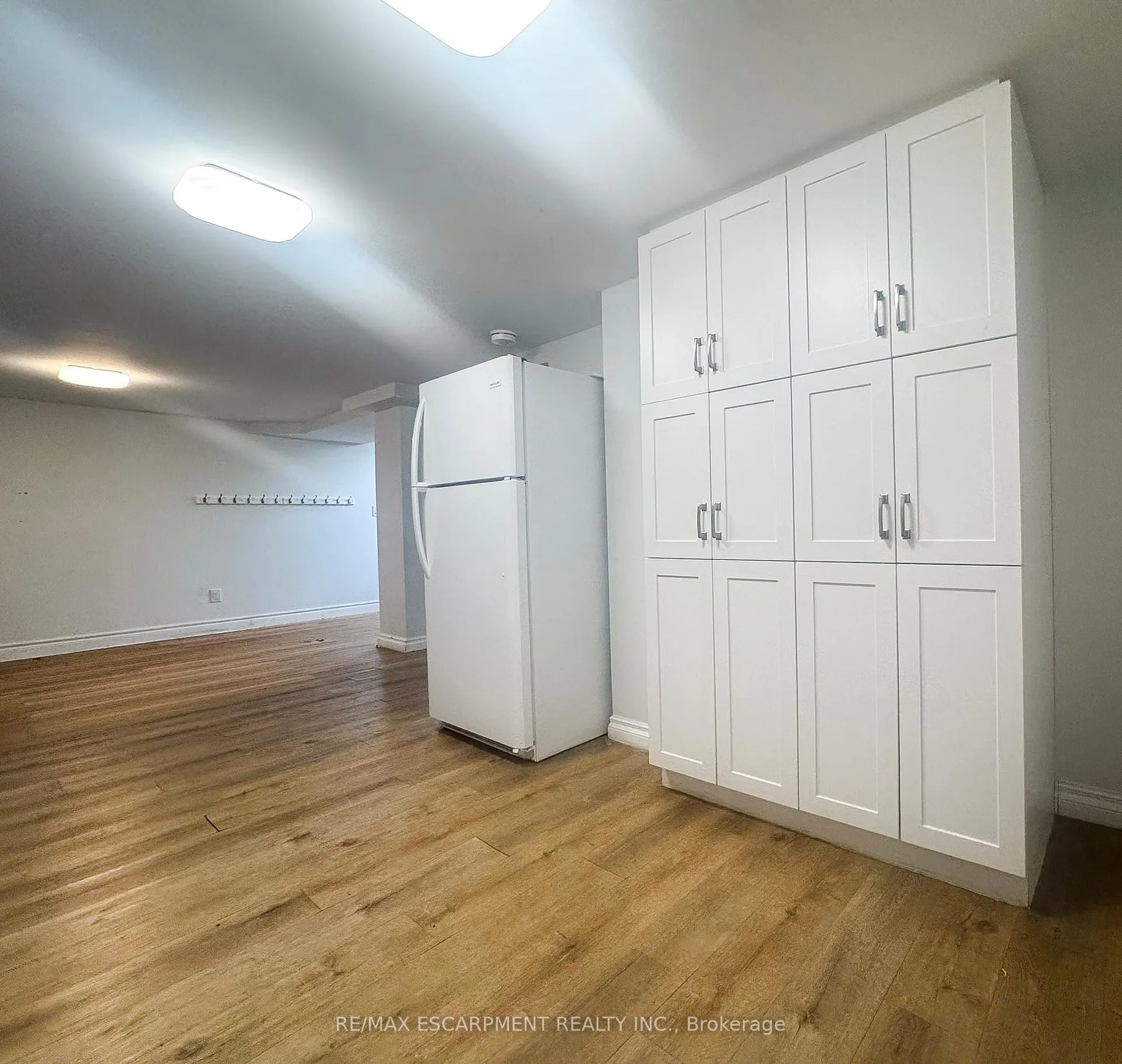 Photo 10 of Unit LOWER, 1328 Sharbot Street, Oshawa, Lakeview — HOMEH
