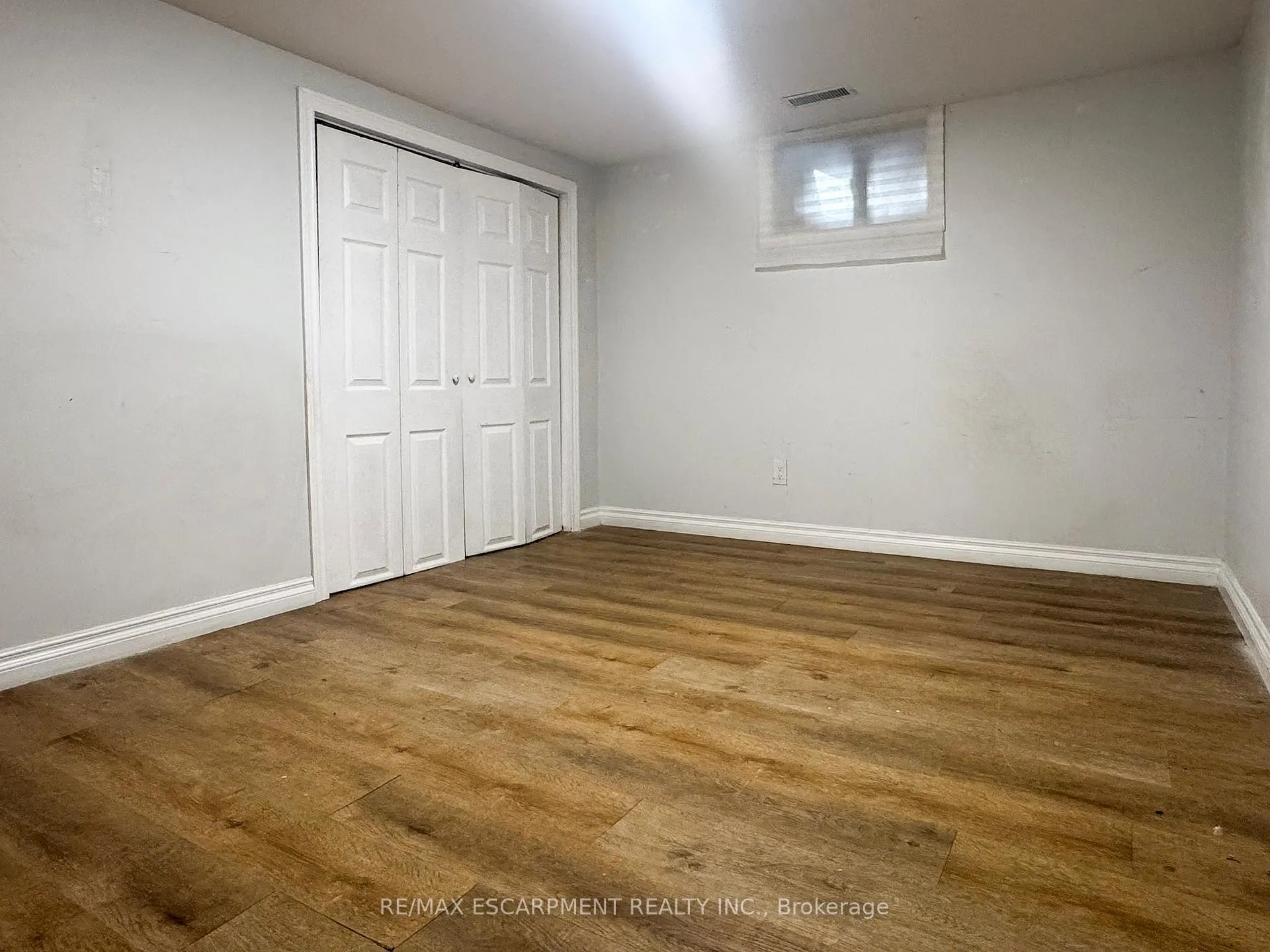 Photo 11 of Unit LOWER, 1328 Sharbot Street, Oshawa, Lakeview — HOMEH