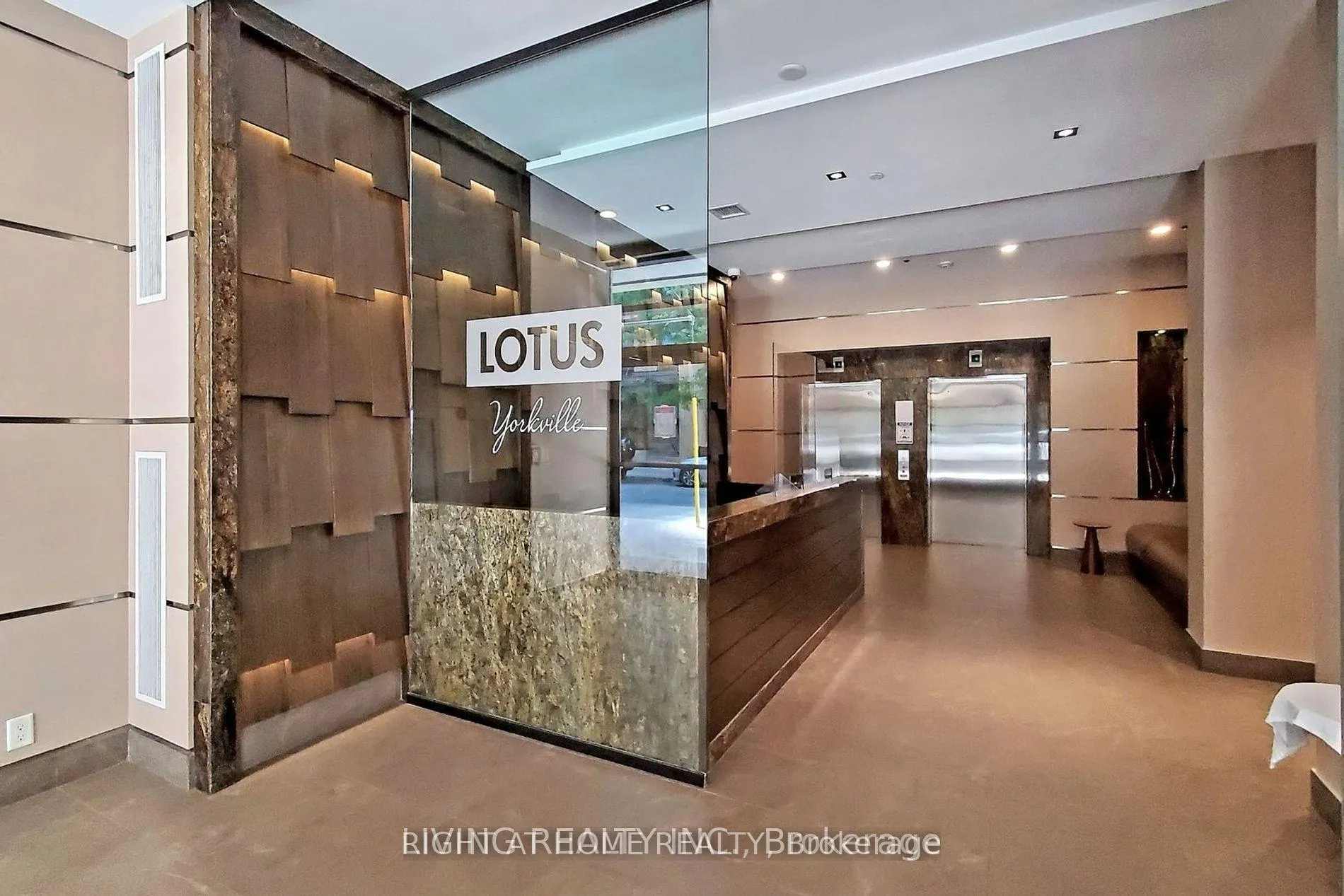 Photo 2 of Unit PH207, 8 Scollard Street, Toronto, The Annex — HOMEH