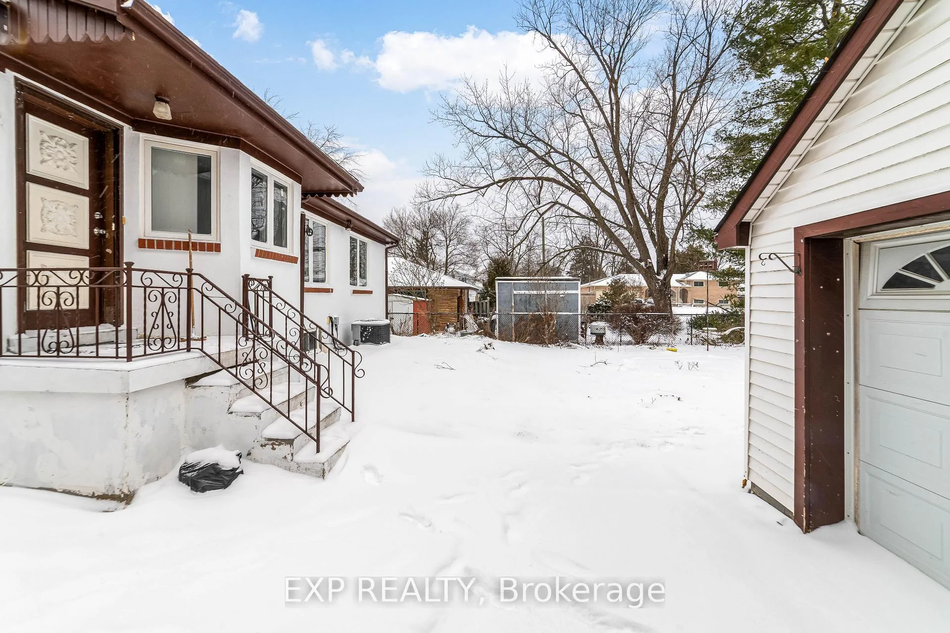 Photo 42 of 206 Vancouver Street, London, East H — HOMEH