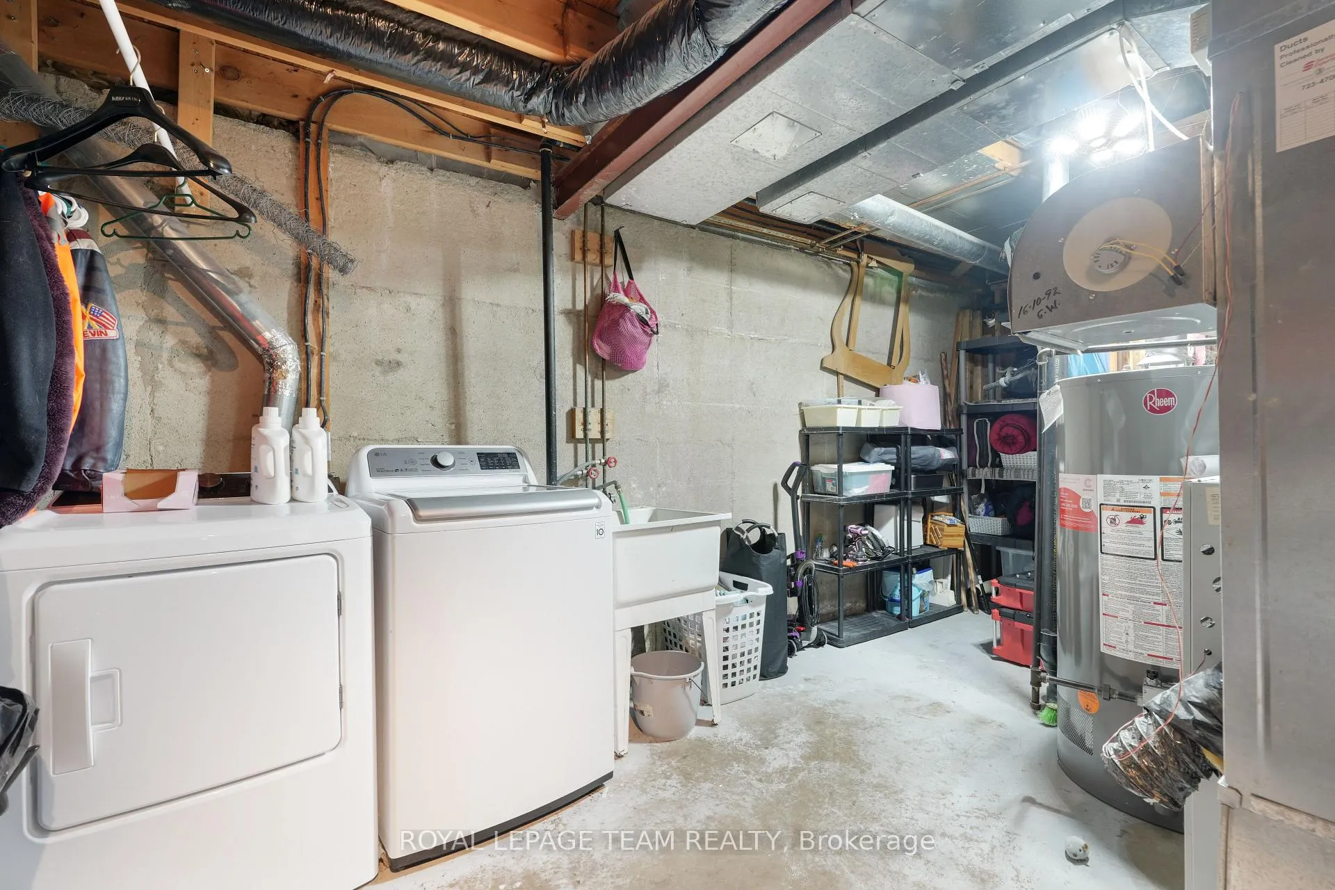 Photo 27 of 1807 Meadowbrook Road, Ottawa, Pineview — HOMEH