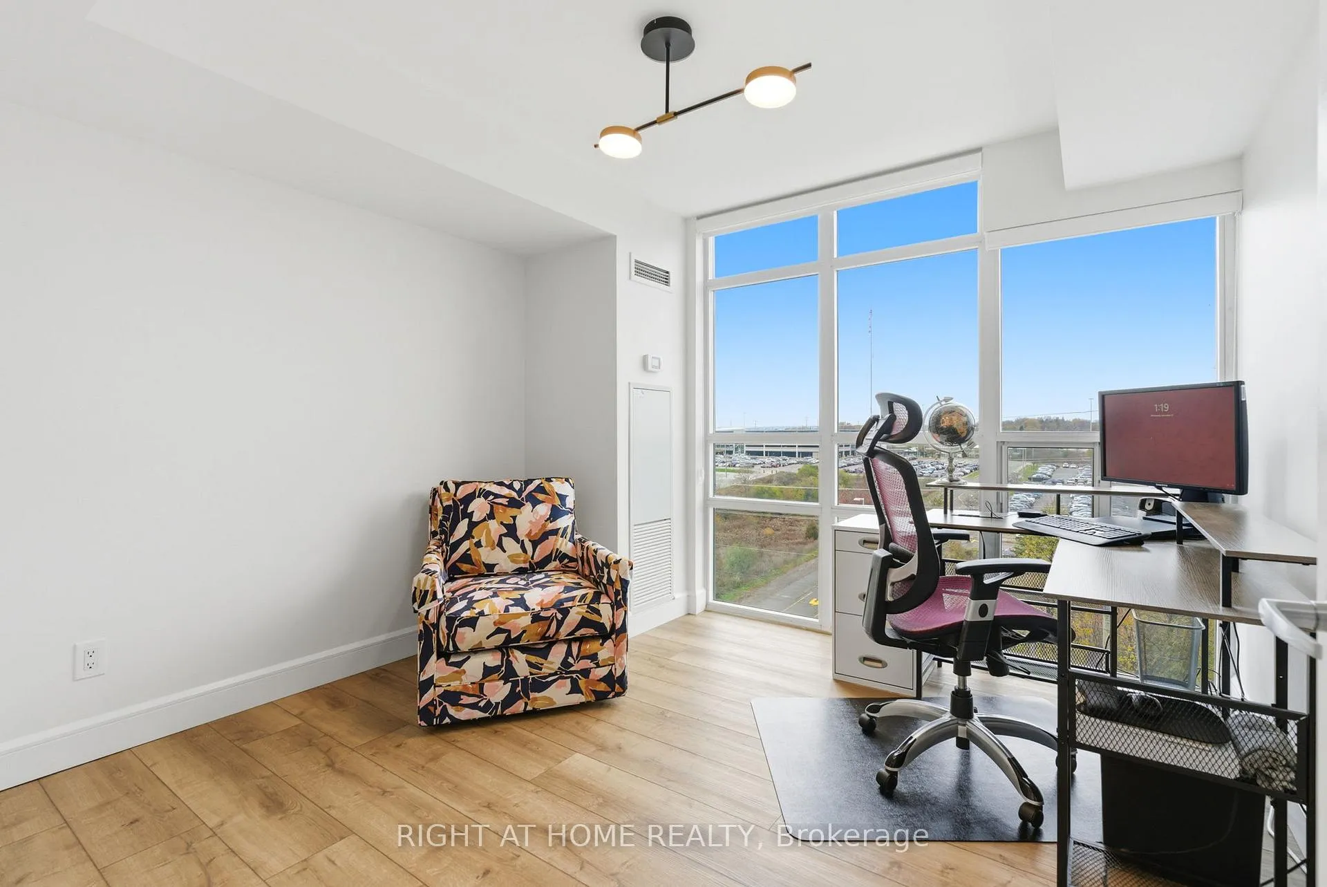 Photo 26 of Unit 711, 1600 Charles Street, Whitby, Port Whitby — HOMEH