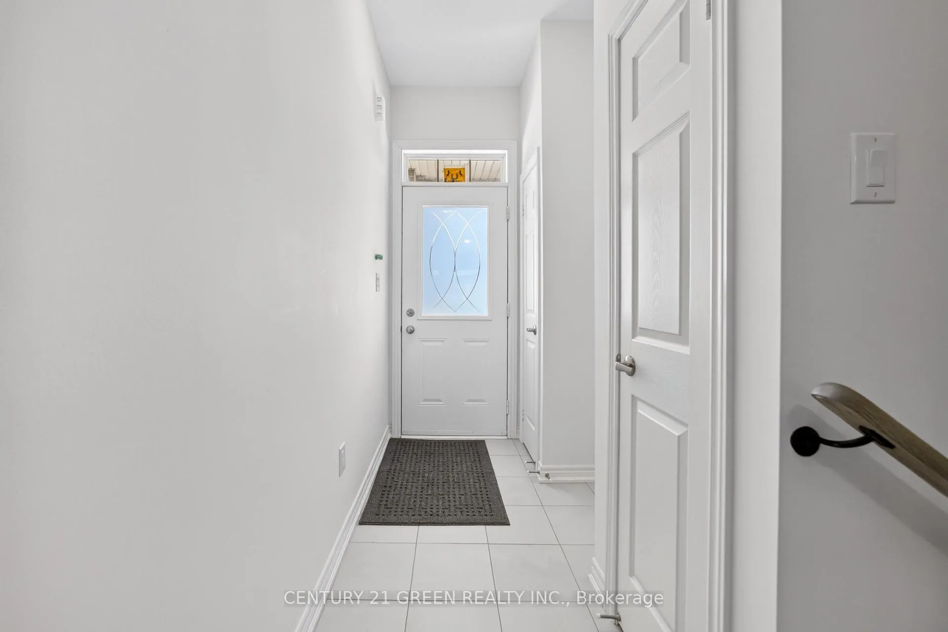 Photo 8 of 271 Great Falls Boulevard E, Hamilton, Waterdown — HOMEH