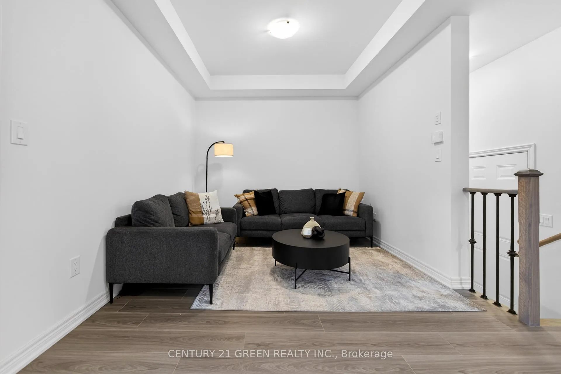 Photo 15 of 271 Great Falls Boulevard E, Hamilton, Waterdown — HOMEH