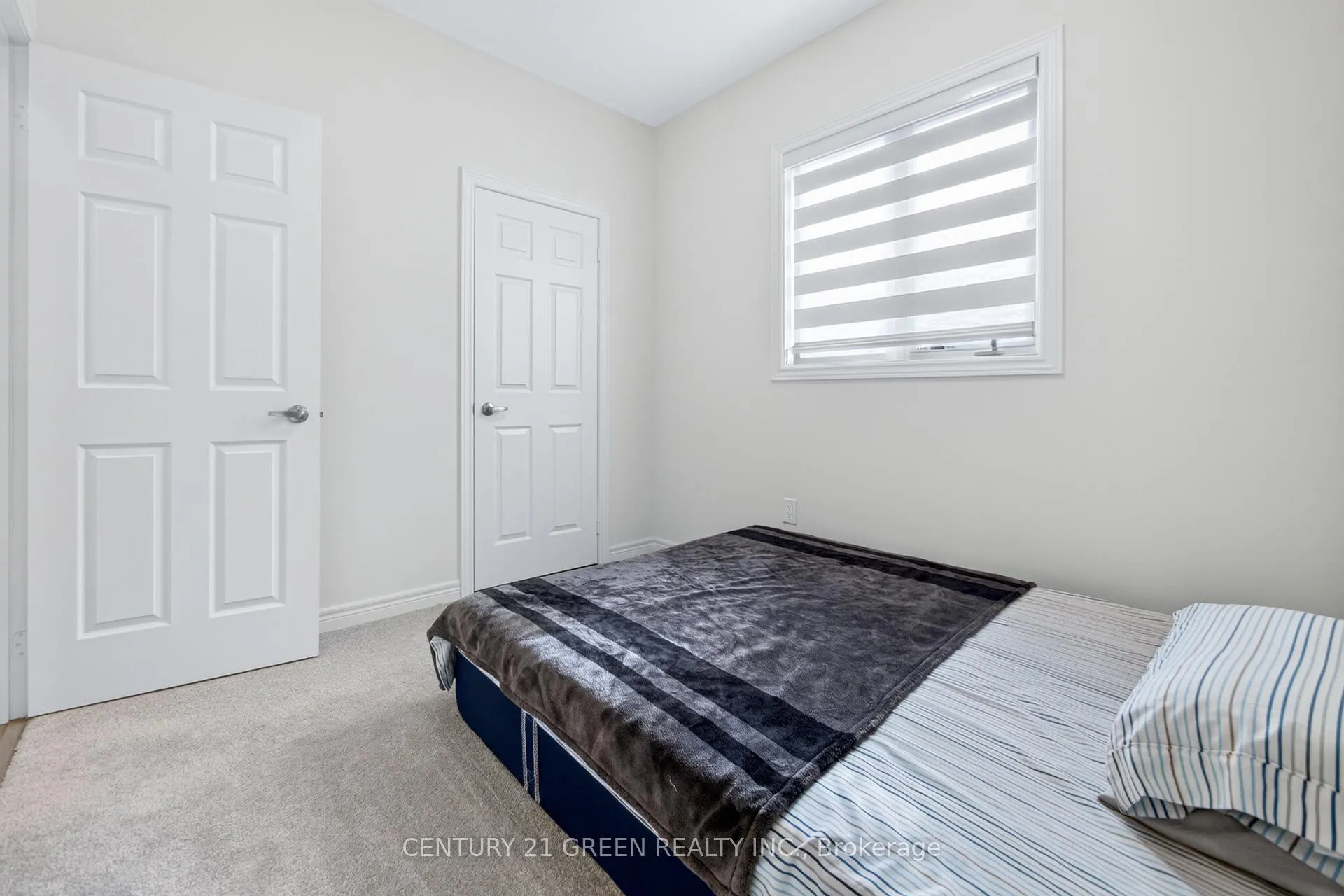 Photo 36 of 271 Great Falls Boulevard E, Hamilton, Waterdown — HOMEH