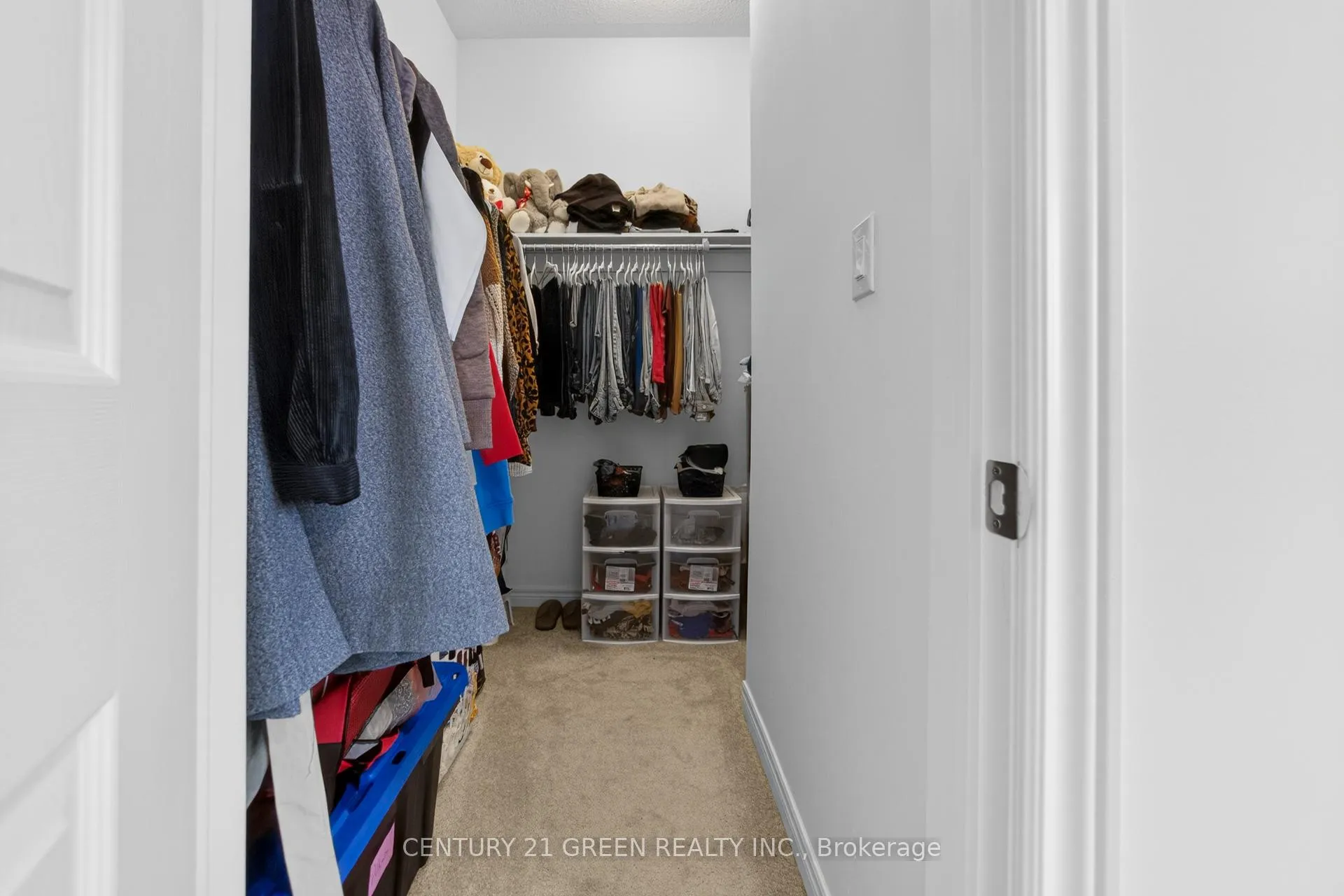 Photo 42 of 271 Great Falls Boulevard E, Hamilton, Waterdown — HOMEH