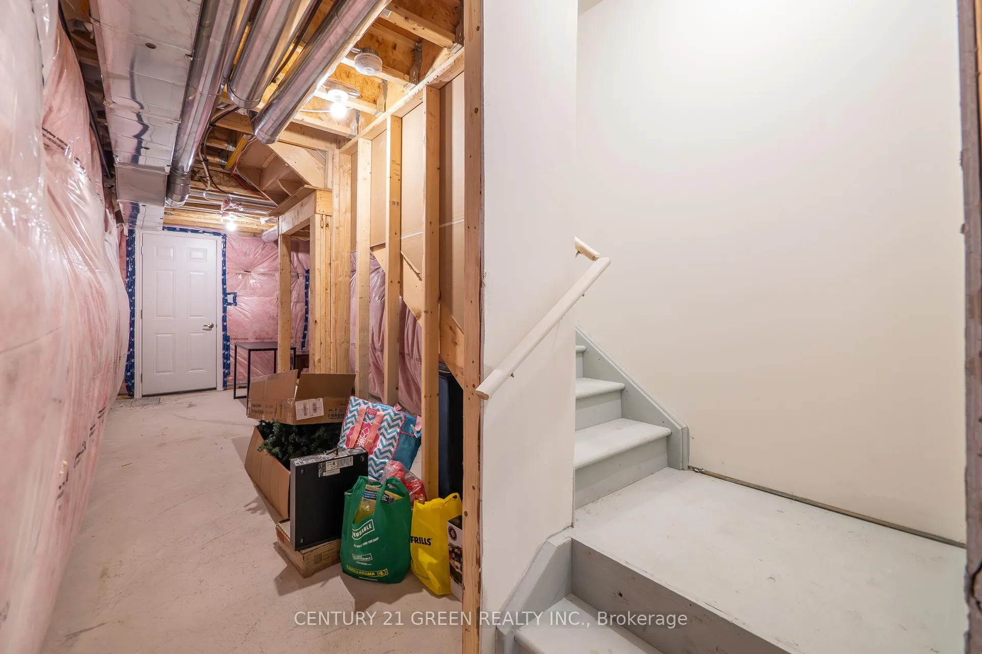 Photo 49 of 271 Great Falls Boulevard E, Hamilton, Waterdown — HOMEH