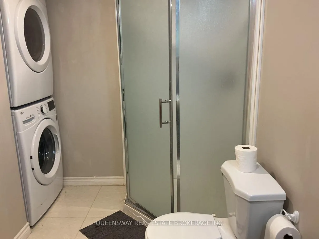 Photo 8 of Unit Basement, 67 Thornbury Court, Hamilton, Stoney Creek Mountain — HOMEH