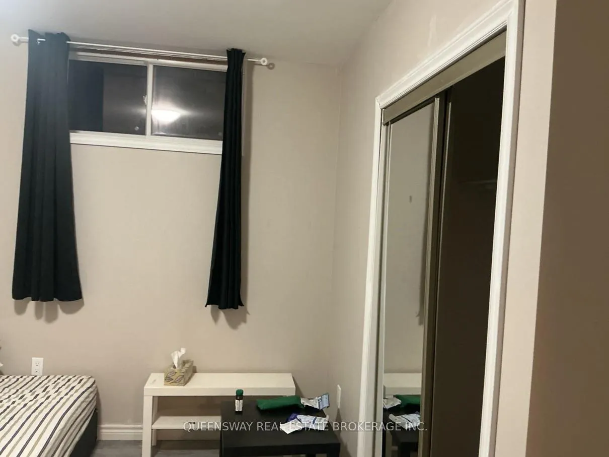 Photo 9 of Unit Basement, 67 Thornbury Court, Hamilton, Stoney Creek Mountain — HOMEH