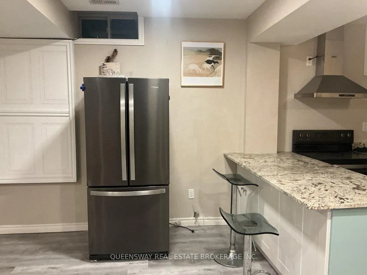 Photo 10 of Unit Basement, 67 Thornbury Court, Hamilton, Stoney Creek Mountain — HOMEH