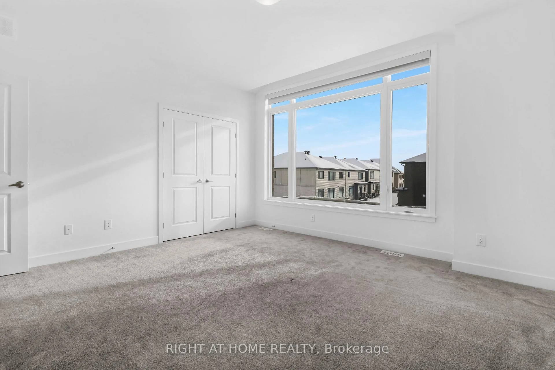 Photo 26 of 2020 Acoustic Way, Ottawa, Riverside South/Gloucester Glen — HOMEH