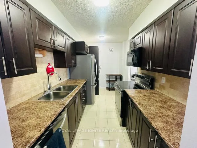 Photo 6 of Unit 702, 1210 Radom Street, Pickering, Bay Ridges — HOMEH