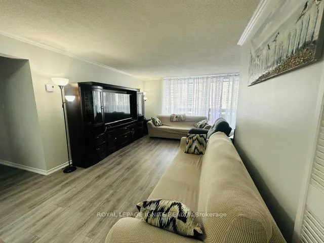 Photo 8 of Unit 702, 1210 Radom Street, Pickering, Bay Ridges — HOMEH