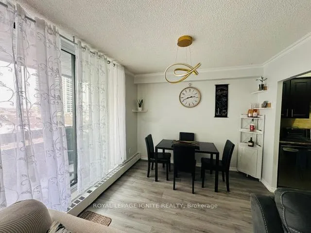 Photo 11 of Unit 702, 1210 Radom Street, Pickering, Bay Ridges — HOMEH