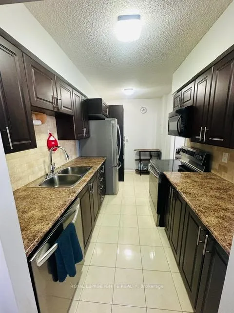 Photo 14 of Unit 702, 1210 Radom Street, Pickering, Bay Ridges — HOMEH