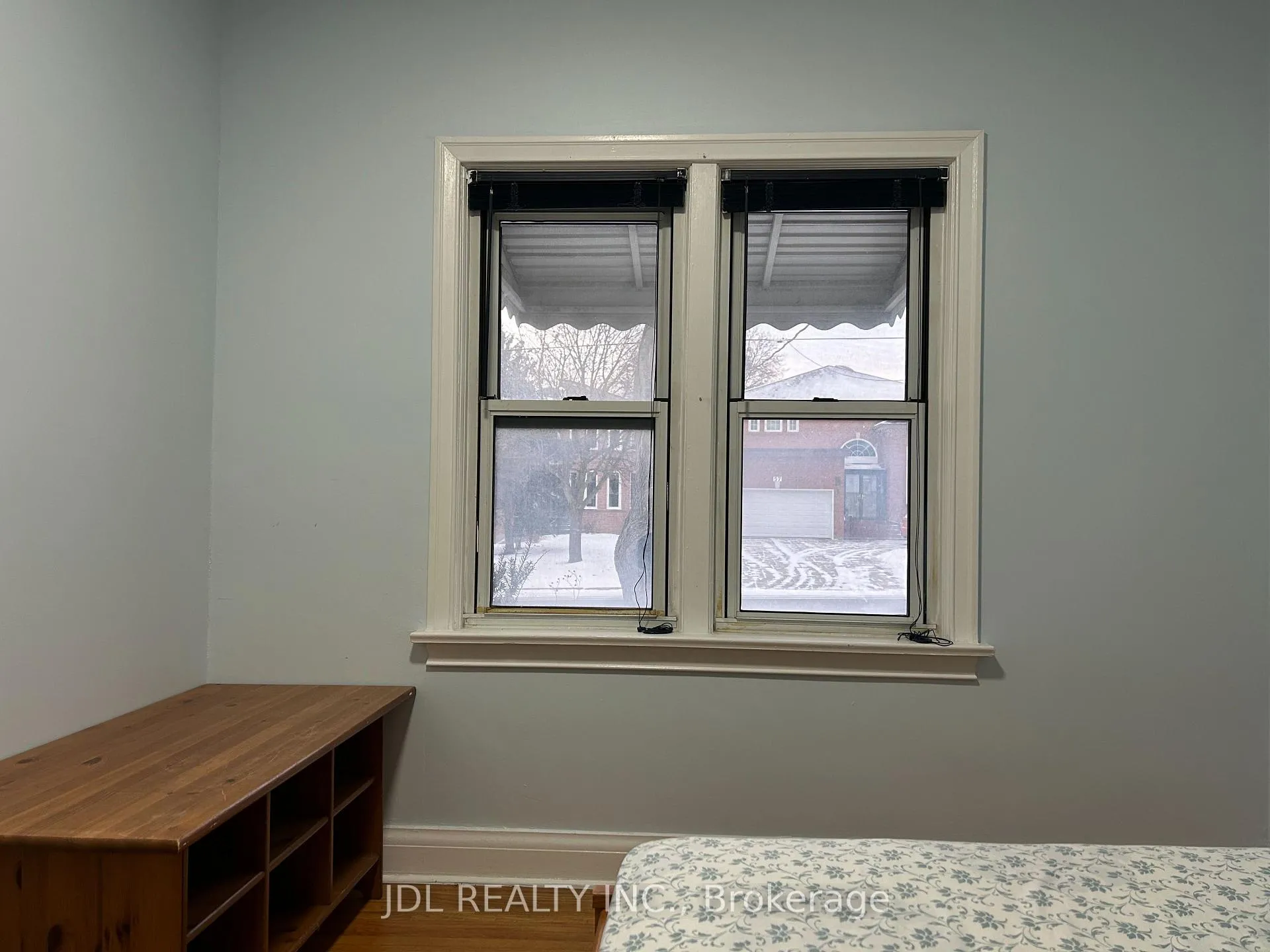 Photo 2 of Unit Main Floor, 58 Grandview Ave, Markham, Thornhill — HOMEH