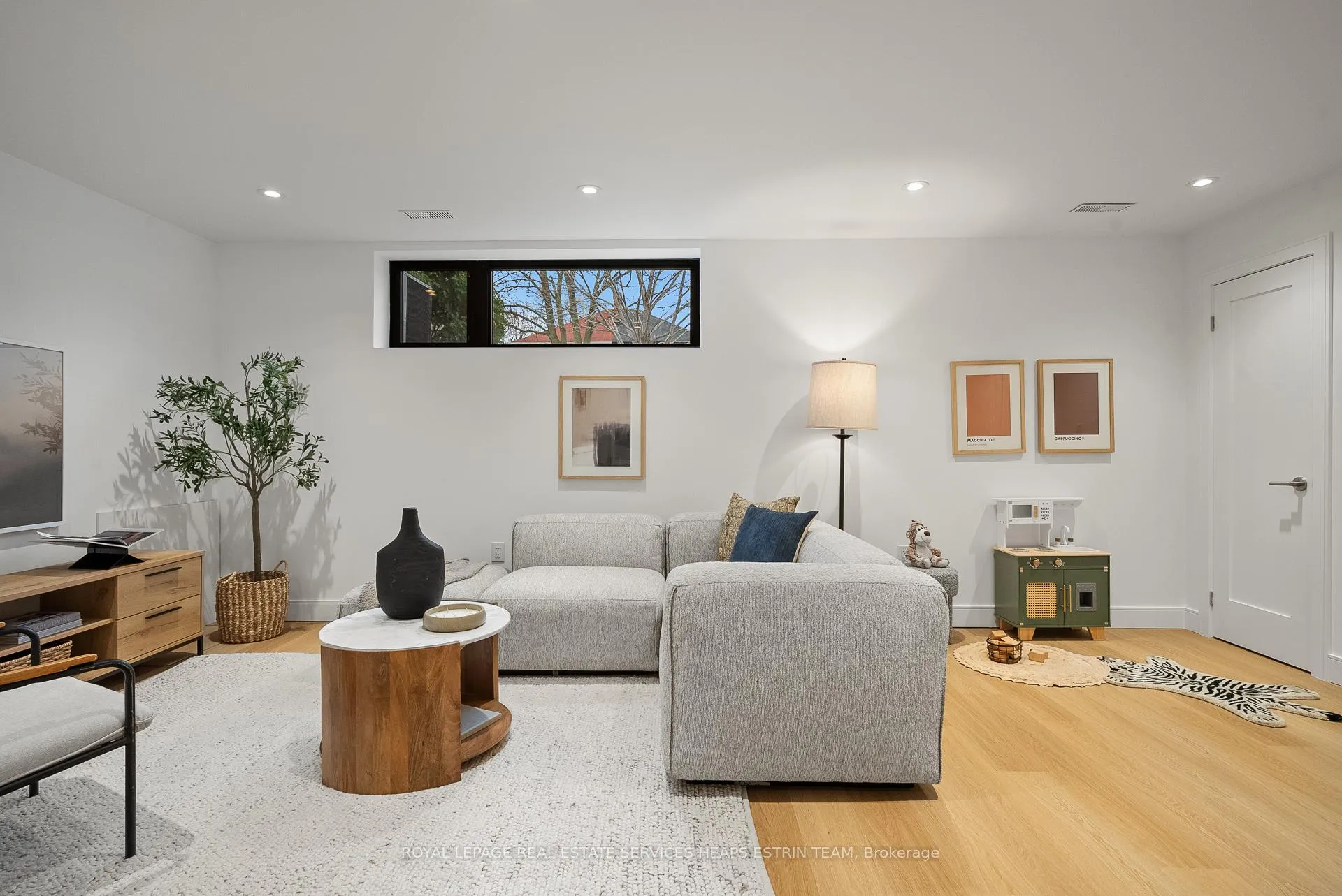 Photo 39 of 81 Randolph Road, Toronto, Leaside — HOMEH