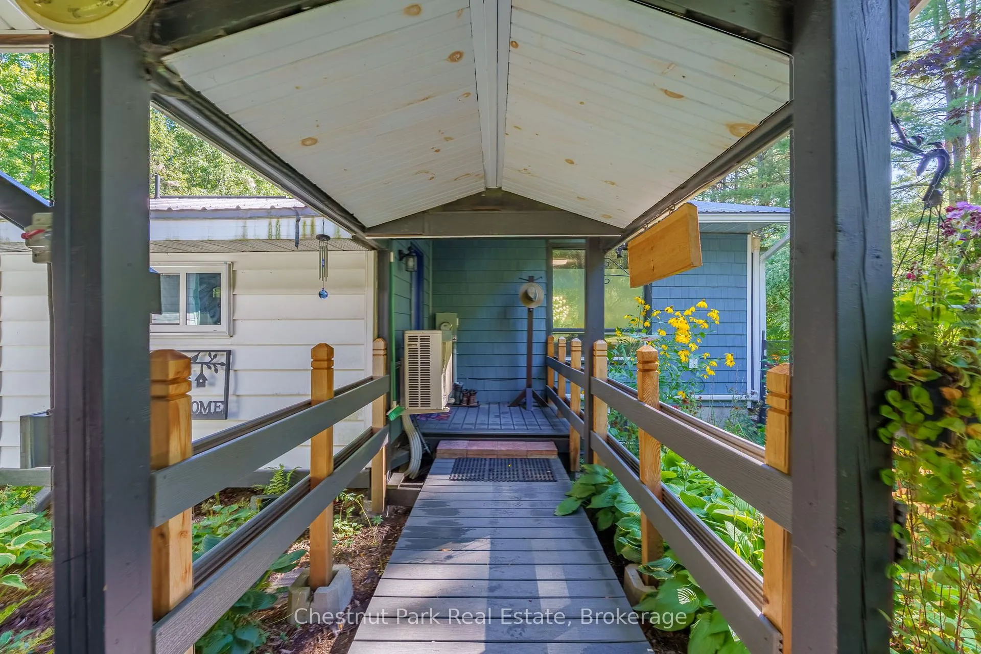 Photo 5 of 1047 Naismith Road E, Bracebridge, Macaulay — HOMEH