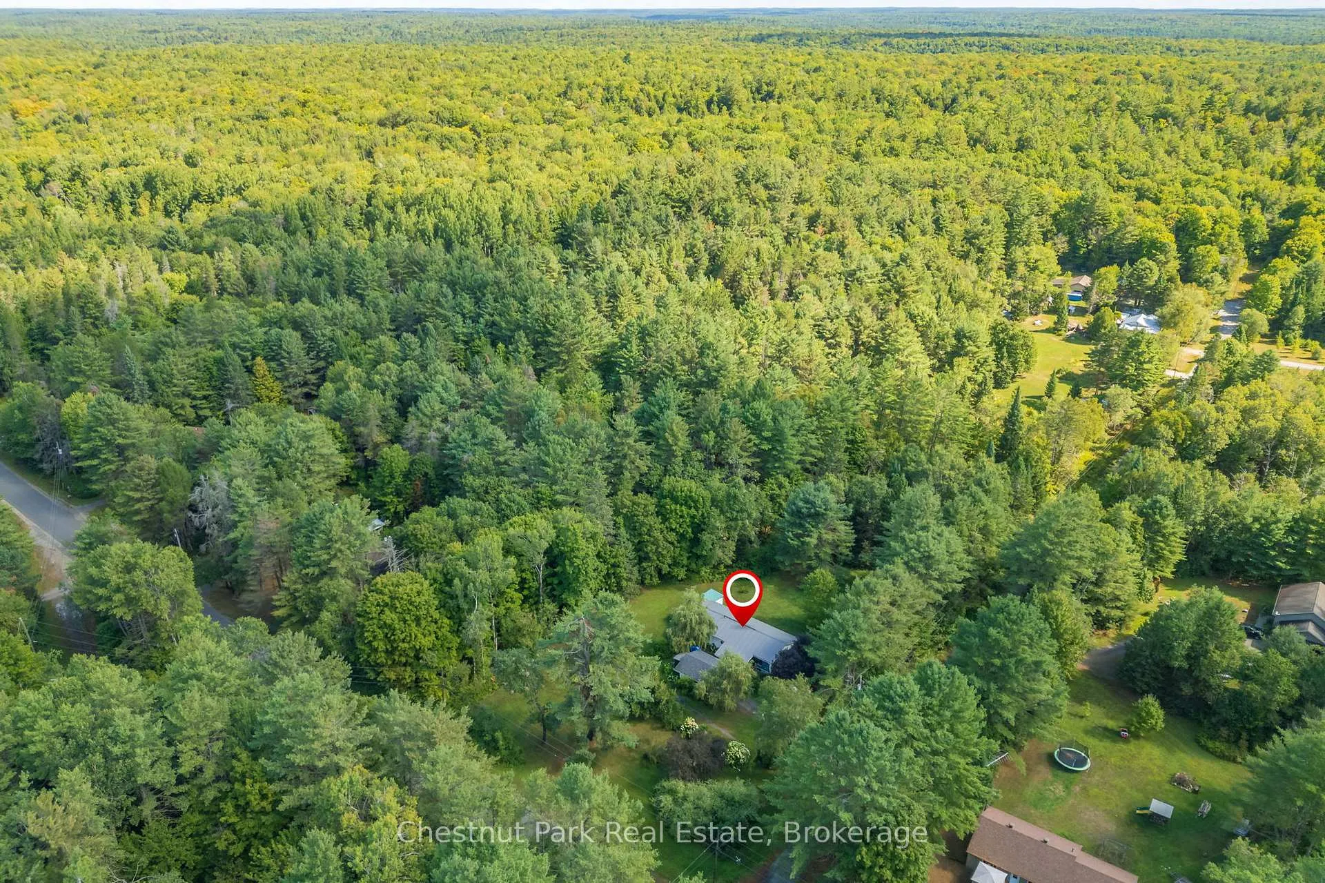 Photo 40 of 1047 Naismith Road E, Bracebridge, Macaulay — HOMEH