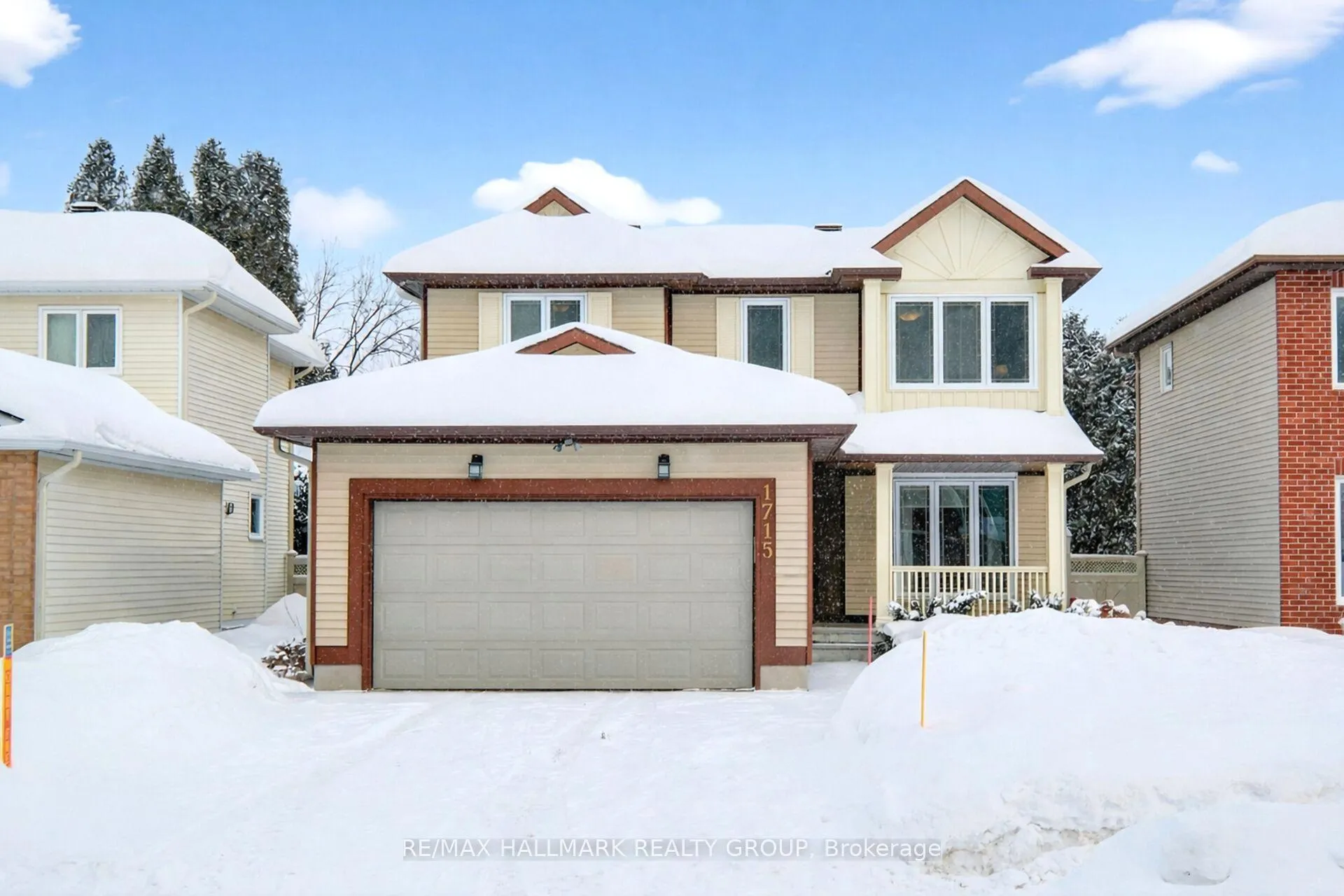 Photo 1 of 1715 Hunters Run Drive, Ottawa, Chapel Hill — HOMEH