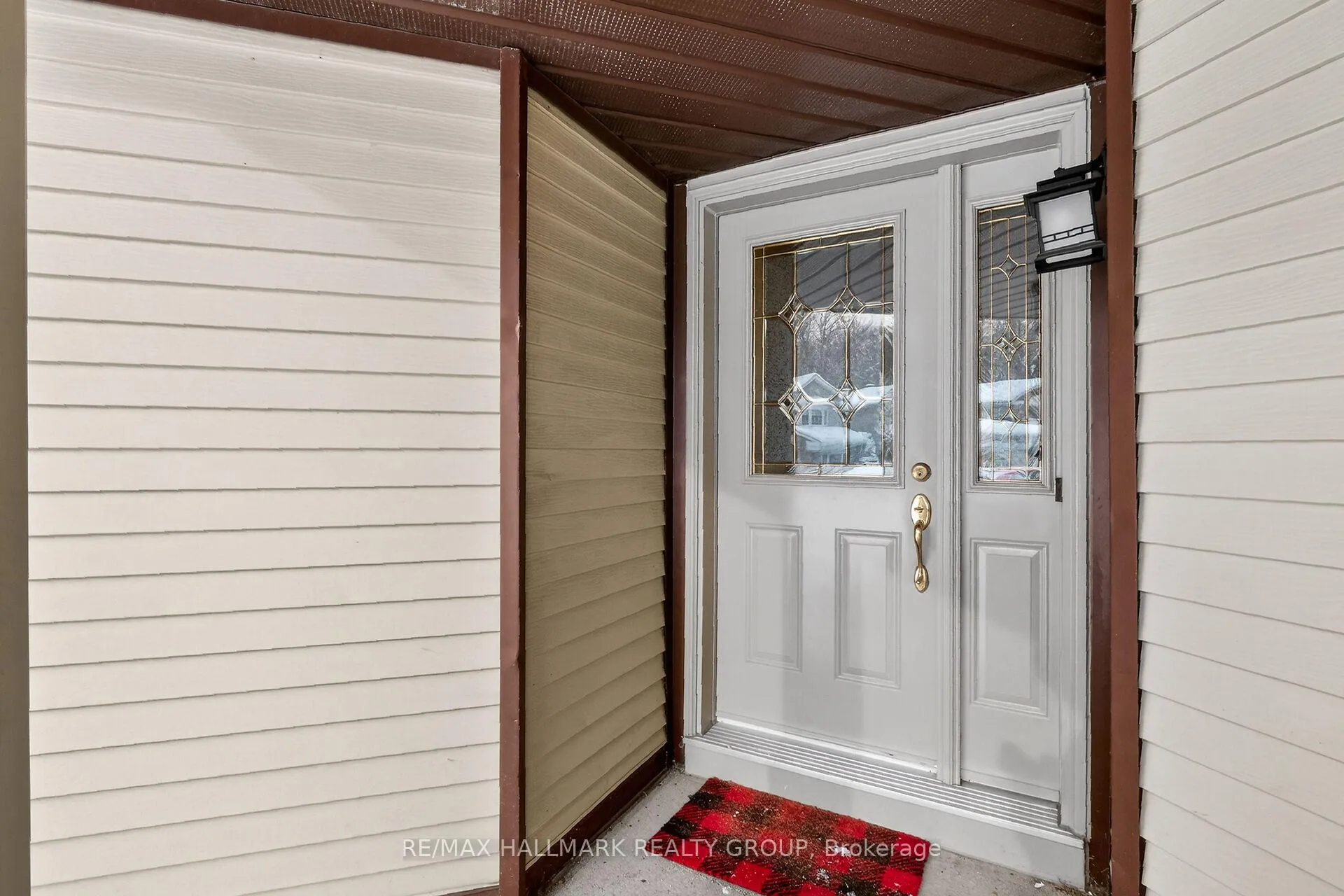Photo 5 of 1715 Hunters Run Drive, Ottawa, Chapel Hill — HOMEH