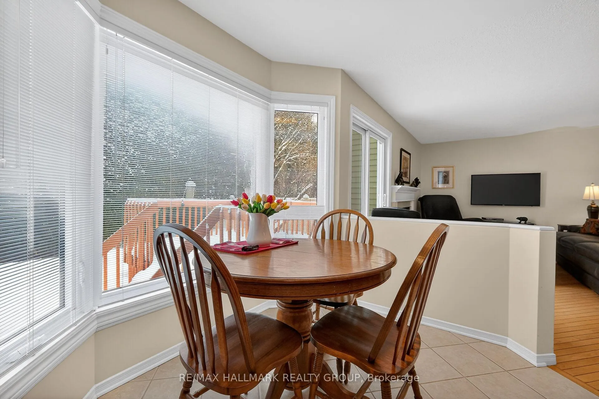 Photo 18 of 1715 Hunters Run Drive, Ottawa, Chapel Hill — HOMEH