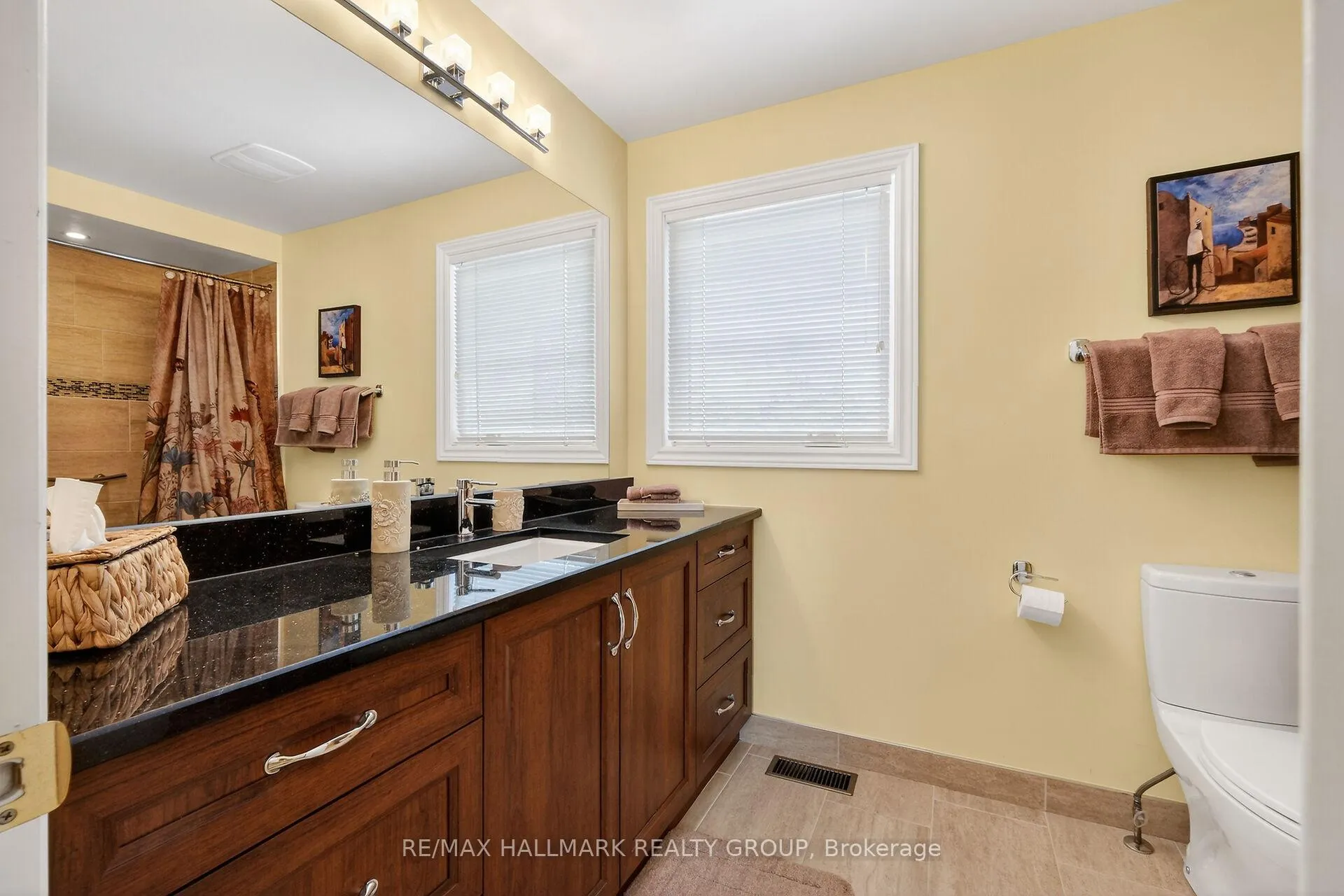Photo 33 of 1715 Hunters Run Drive, Ottawa, Chapel Hill — HOMEH
