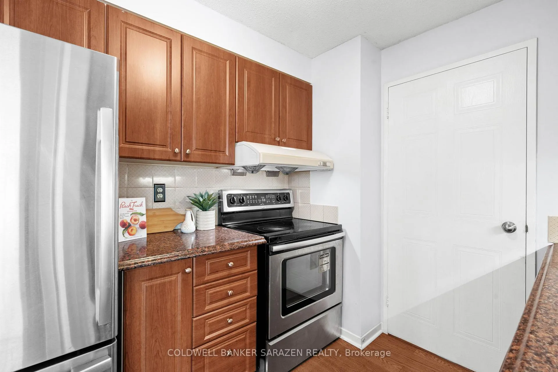 Photo 10 of Unit 209, 80 Sandcastle Drive, Ottawa, Leslie Park — HOMEH