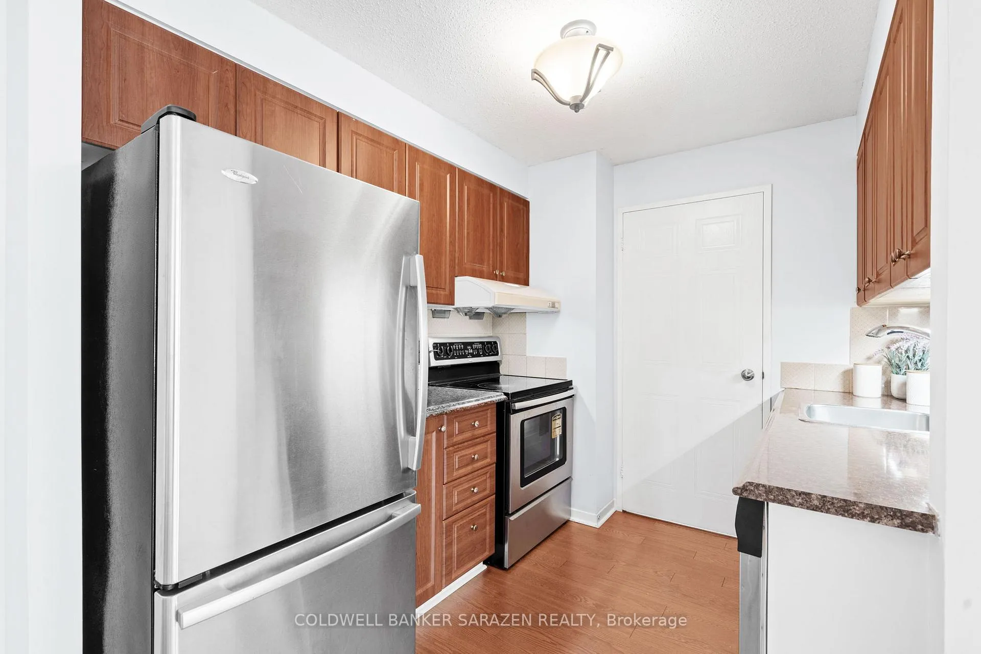 Photo 11 of Unit 209, 80 Sandcastle Drive, Ottawa, Leslie Park — HOMEH