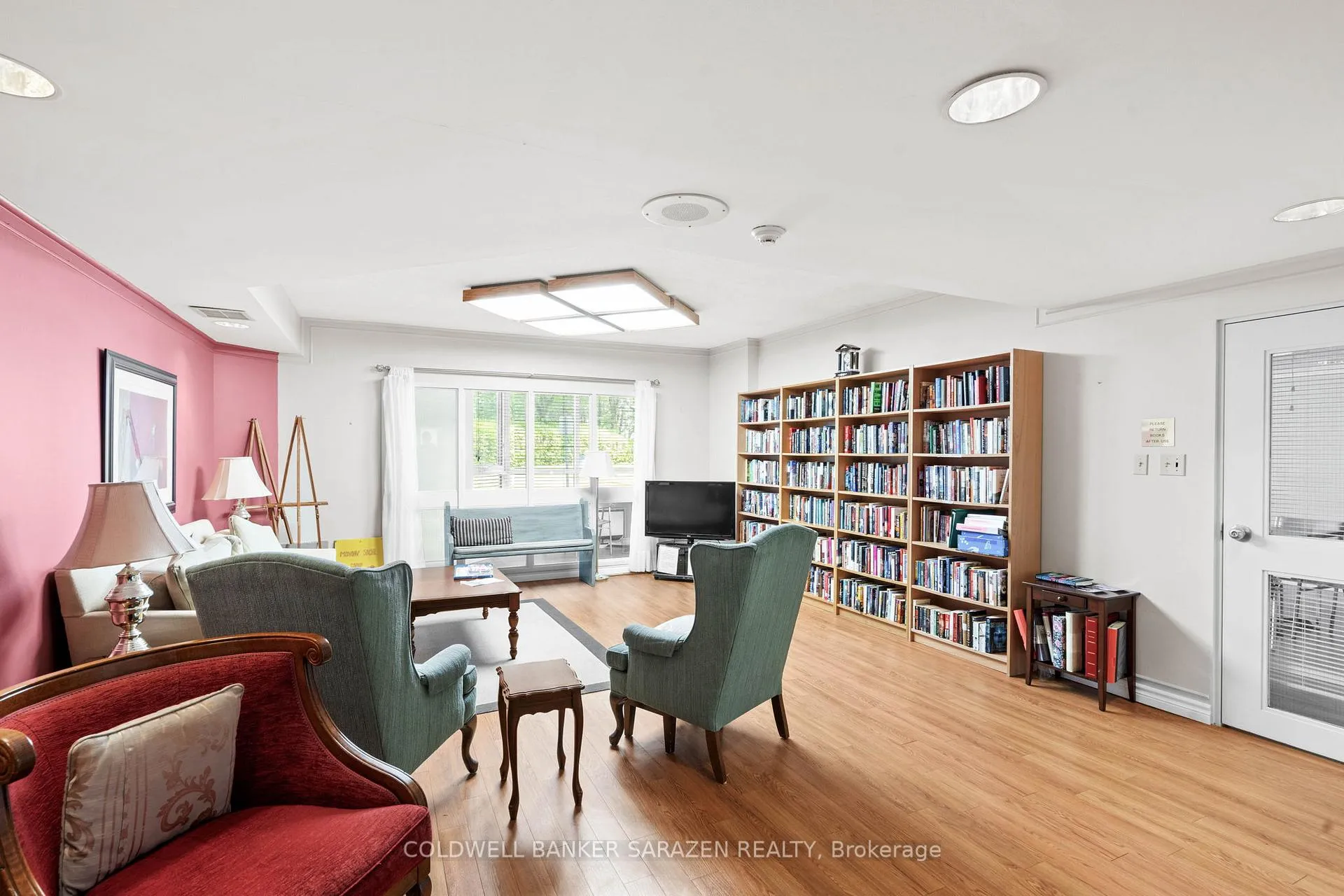 Photo 24 of Unit 209, 80 Sandcastle Drive, Ottawa, Leslie Park — HOMEH