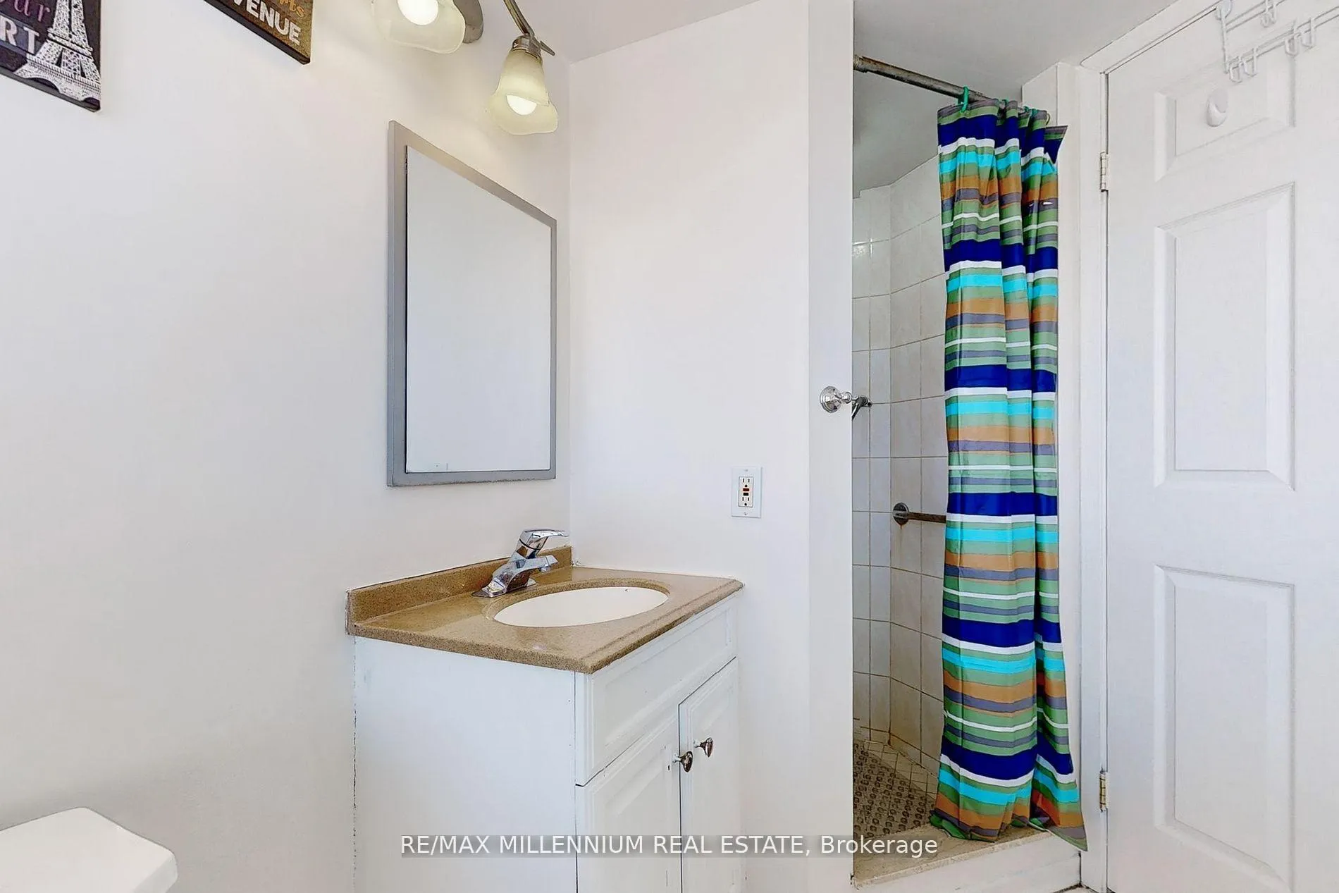 Photo 24 of Unit 315, 160 Wellington Street E, Aurora, Aurora Village — HOMEH