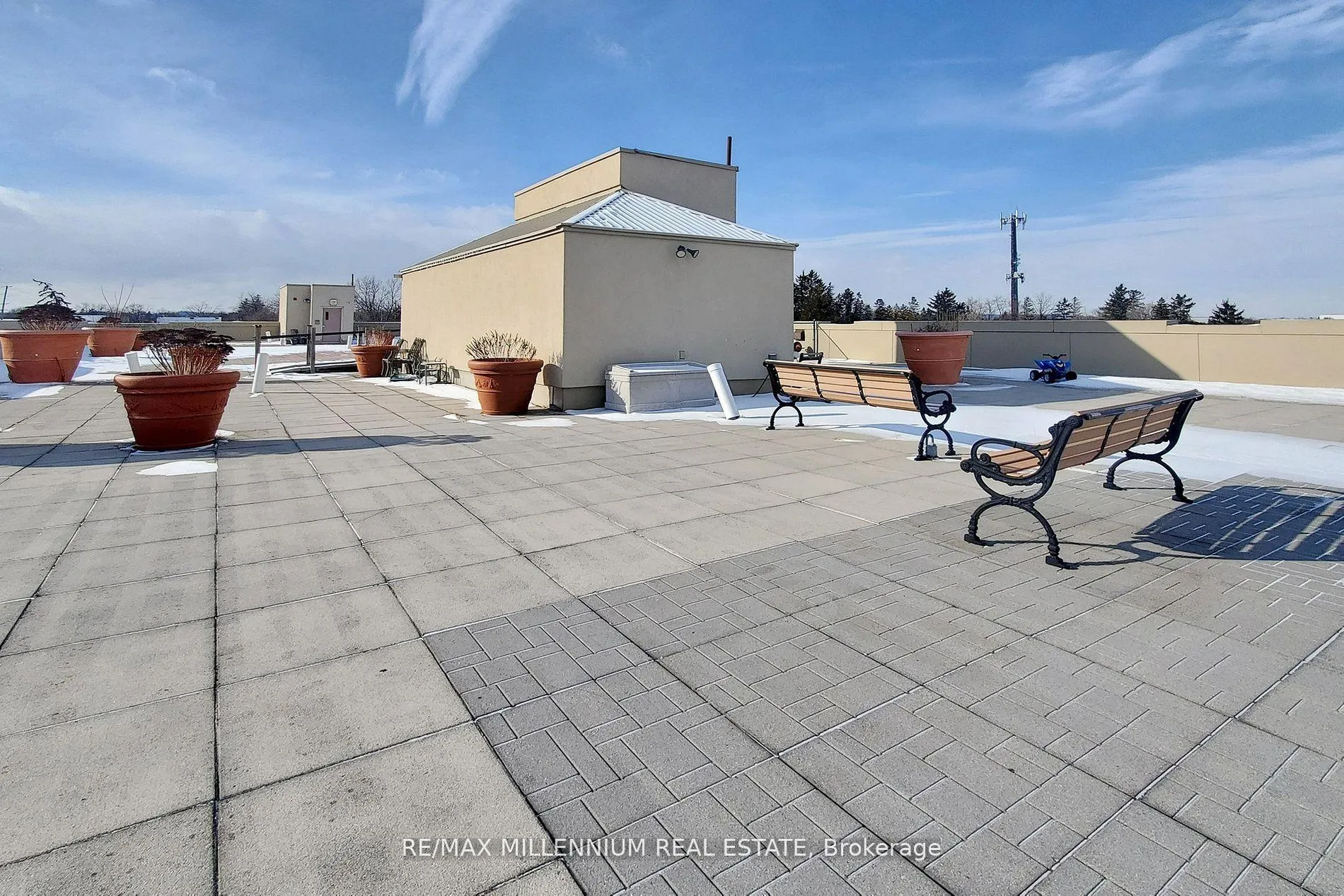 Photo 32 of Unit 315, 160 Wellington Street E, Aurora, Aurora Village — HOMEH