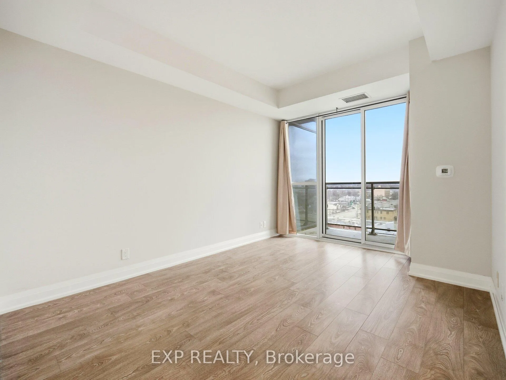 Photo 8 of Unit 903, 15 Lynch Street, Brampton, Queen Street Corridor — HOMEH