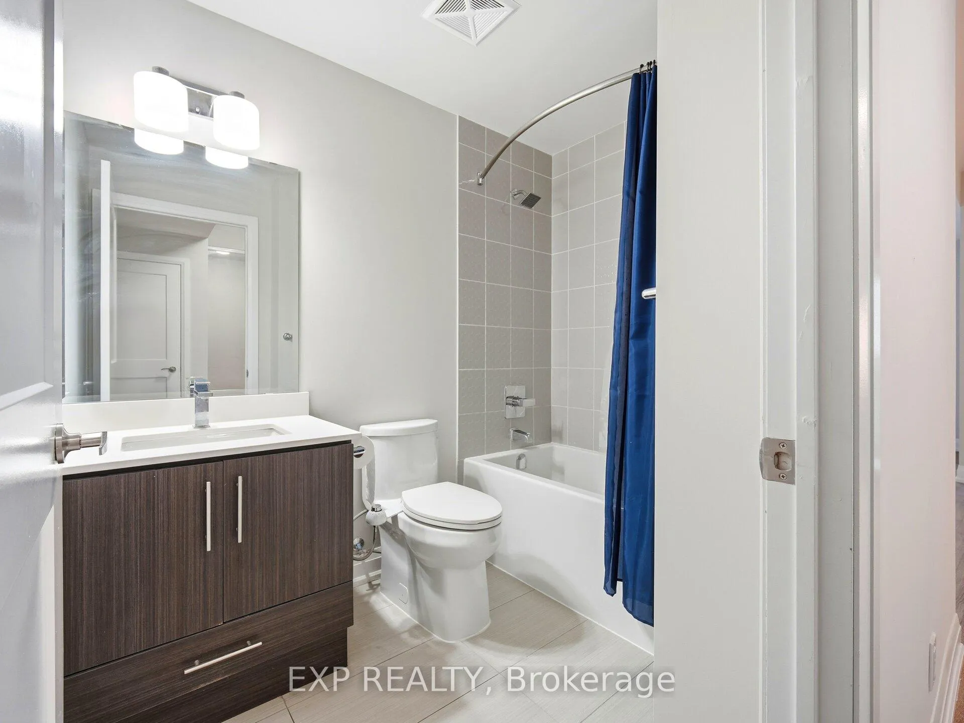 Photo 12 of Unit 903, 15 Lynch Street, Brampton, Queen Street Corridor — HOMEH