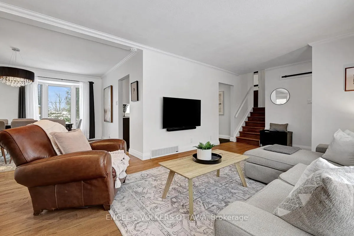 Photo 10 of 10 Spring Garden Avenue, Ottawa, Meadowlands/Crestview — HOMEH