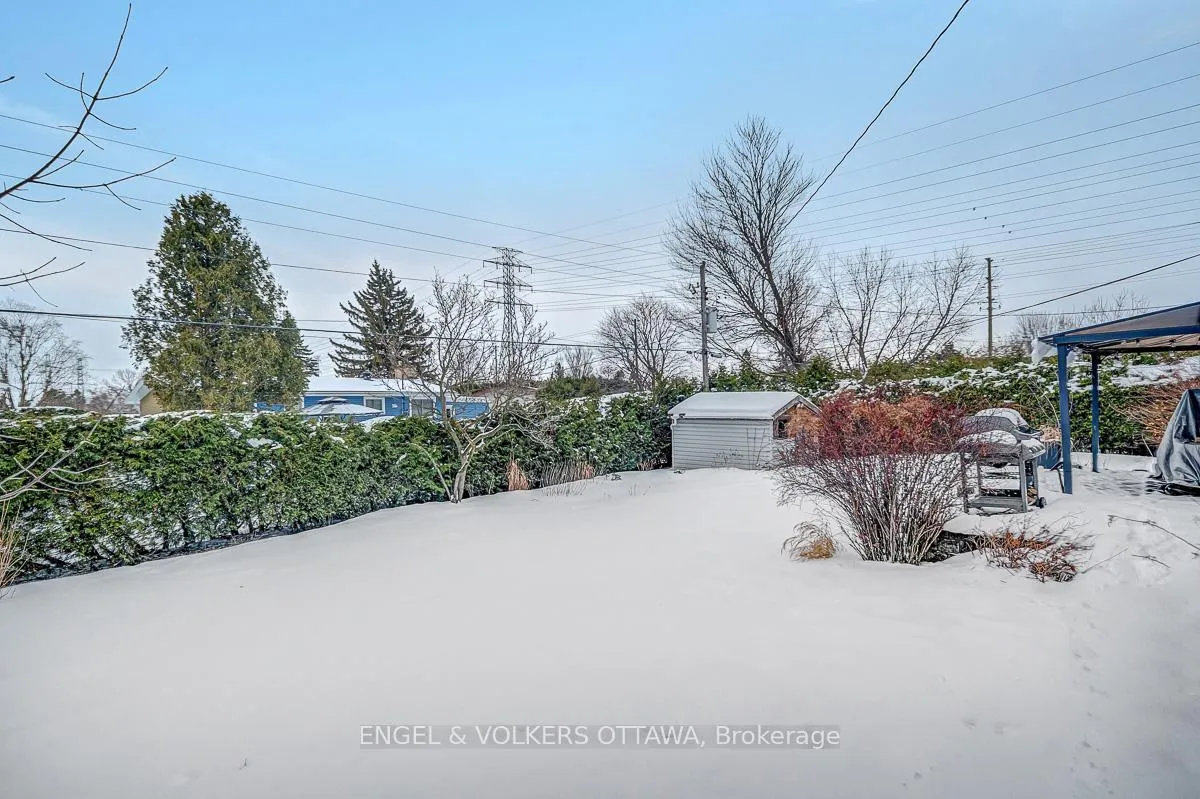 Photo 37 of 10 Spring Garden Avenue, Ottawa, Meadowlands/Crestview — HOMEH