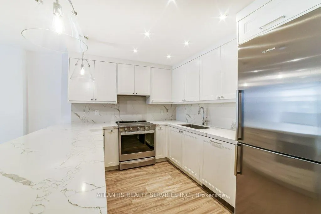 Photo 2 of Unit 511, 335 Lonsdale Road, Toronto, Forest Hill South — HOMEH