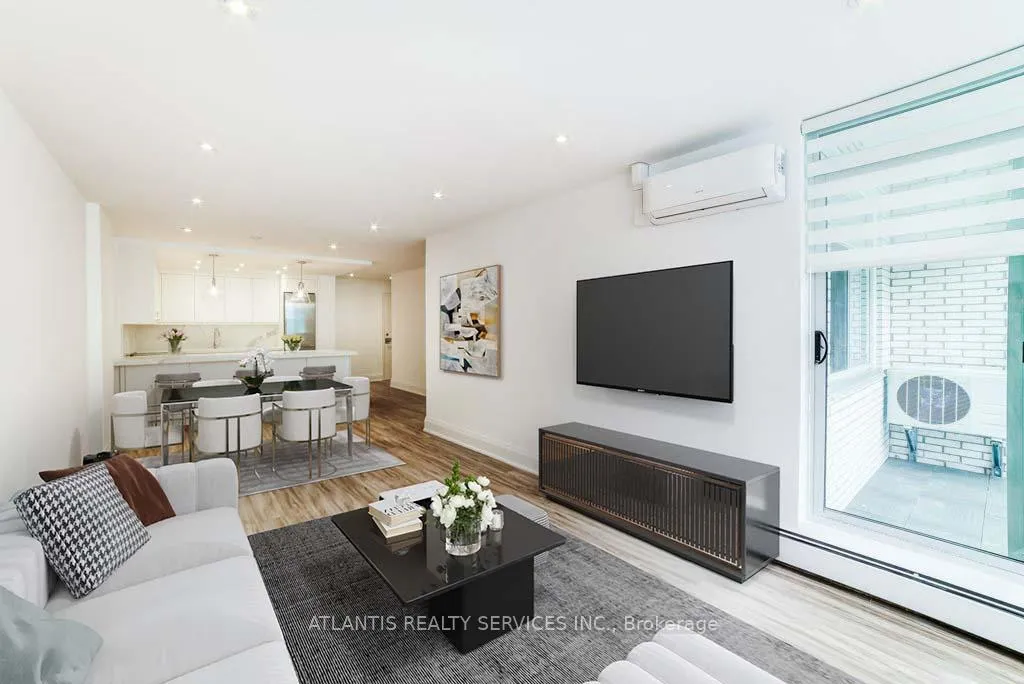 Photo 6 of Unit 511, 335 Lonsdale Road, Toronto, Forest Hill South — HOMEH