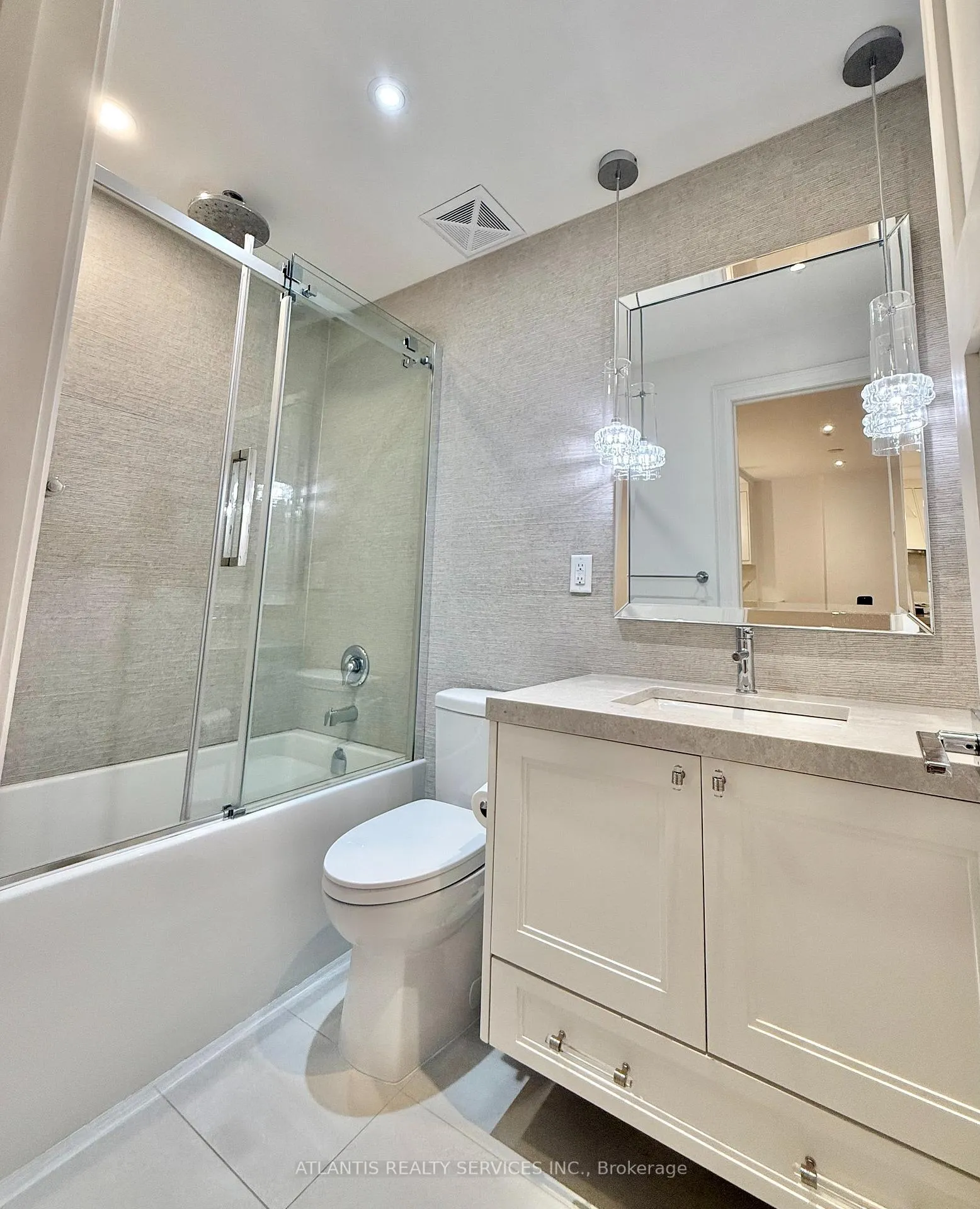 Photo 7 of Unit 511, 335 Lonsdale Road, Toronto, Forest Hill South — HOMEH