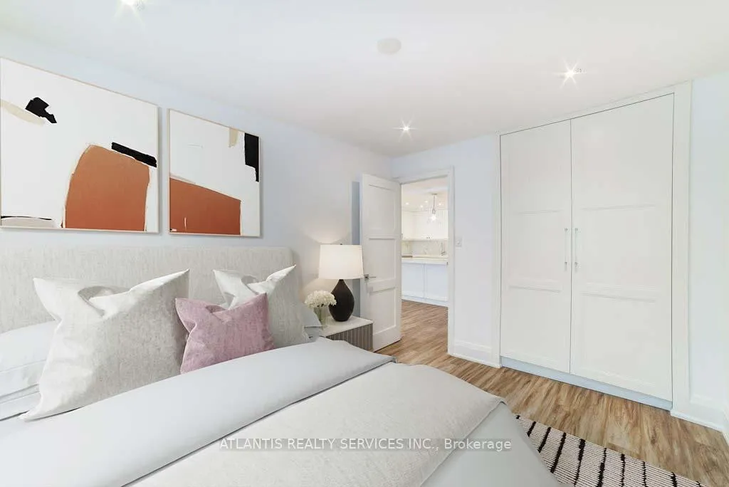 Photo 8 of Unit 511, 335 Lonsdale Road, Toronto, Forest Hill South — HOMEH