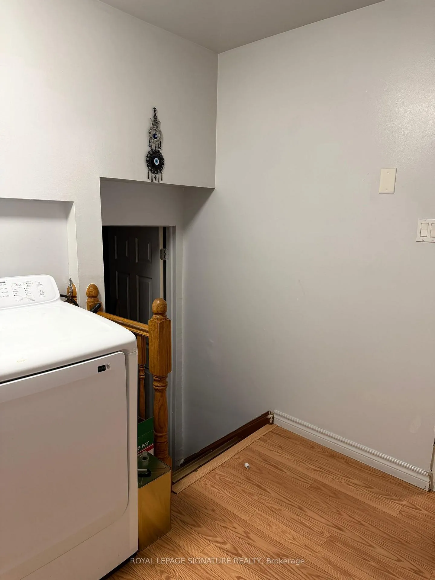 Photo 8 of Unit Bsmt, 116 Lacey Crescent N, London, South X — HOMEH