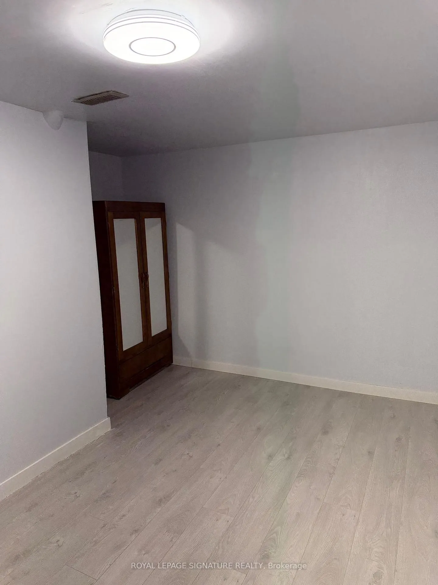 Photo 10 of Unit Bsmt, 116 Lacey Crescent N, London, South X — HOMEH
