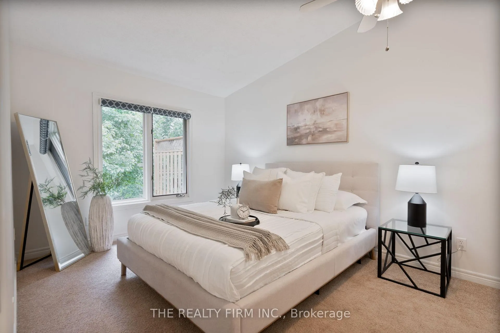 Photo 11 of Unit 7, 1241 Hamilton Road, London, East P — HOMEH