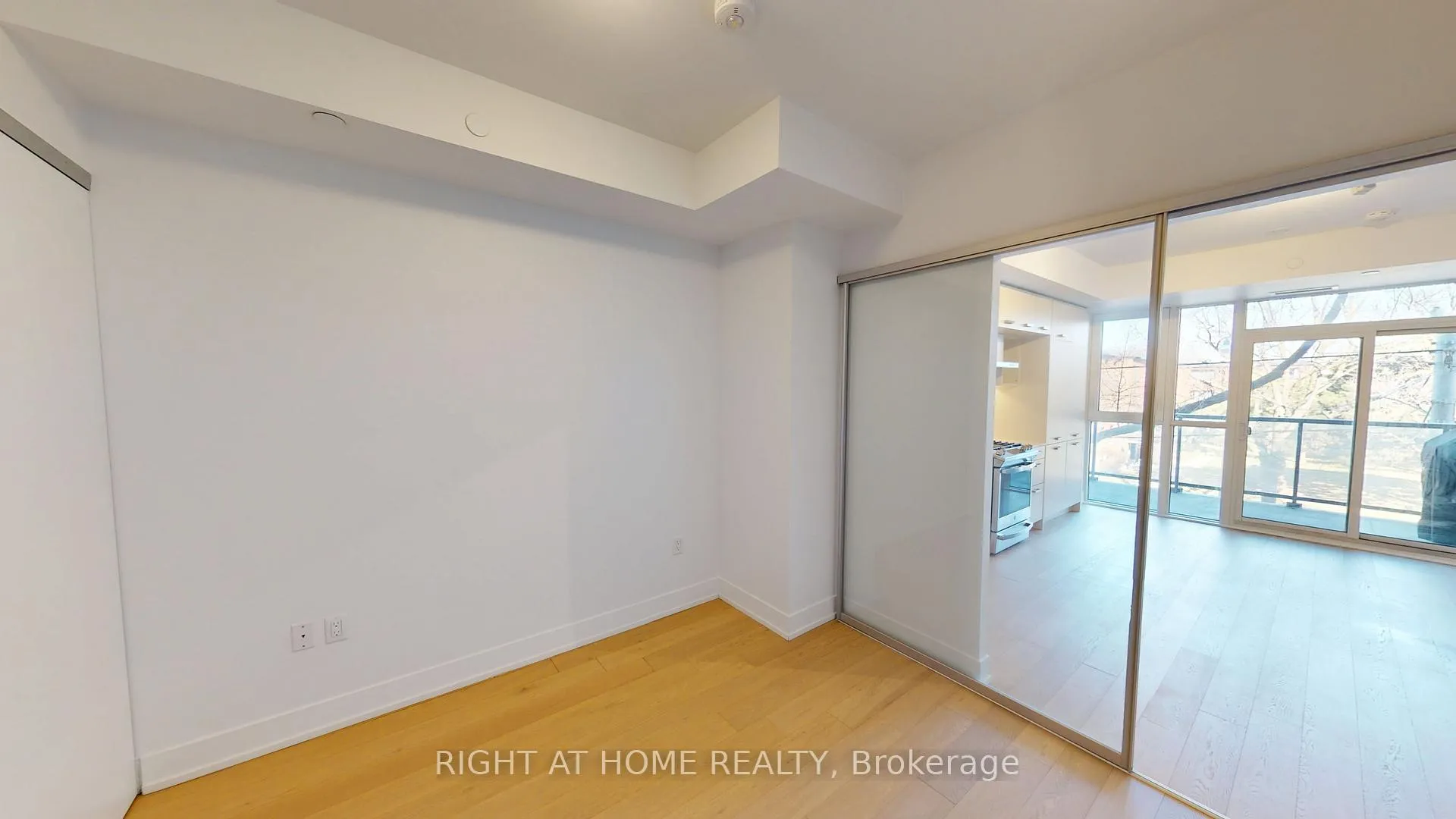 Photo 13 of Unit 314, 1331 Queen Street E, Toronto, Greenwood-Coxwell — HOMEH