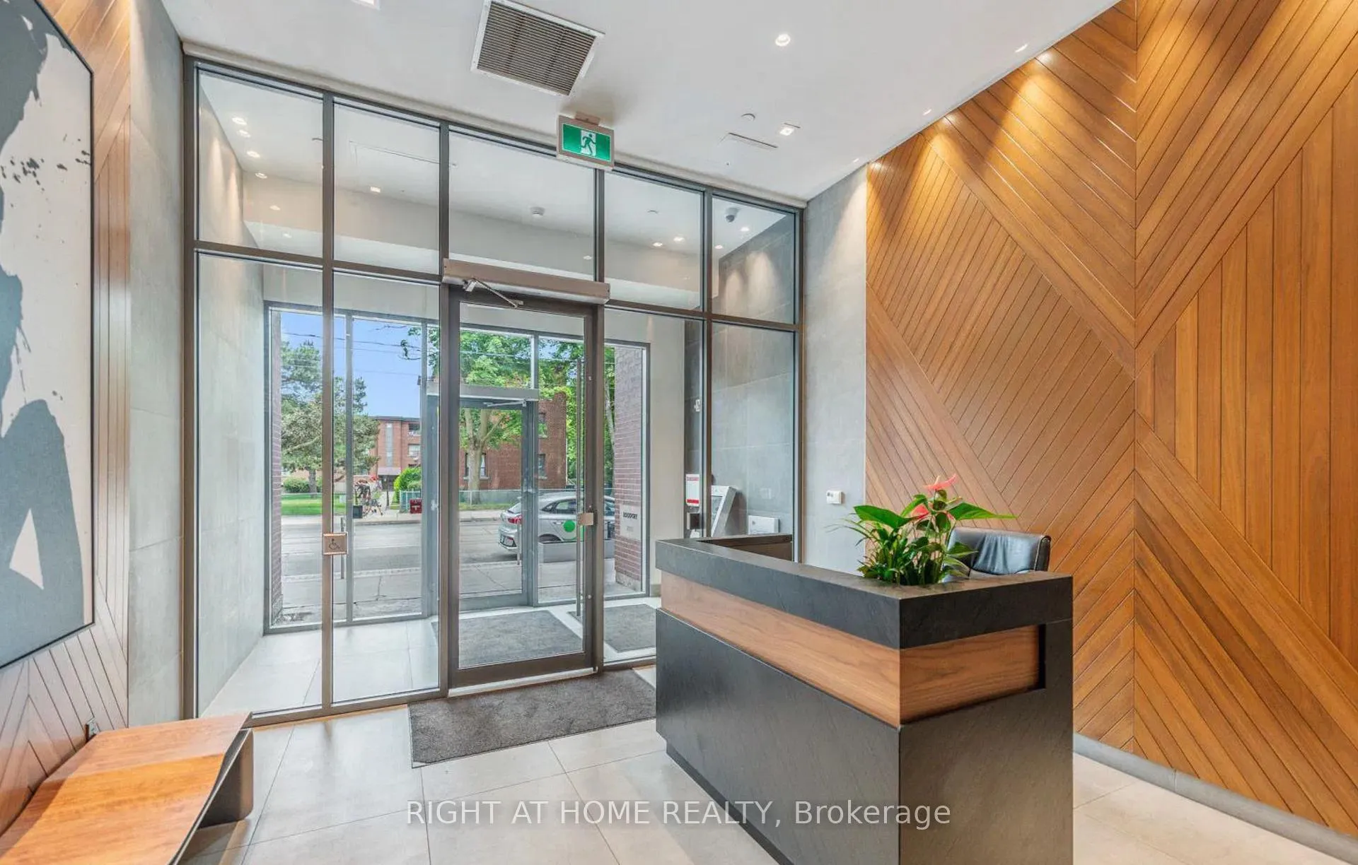 Photo 17 of Unit 314, 1331 Queen Street E, Toronto, Greenwood-Coxwell — HOMEH