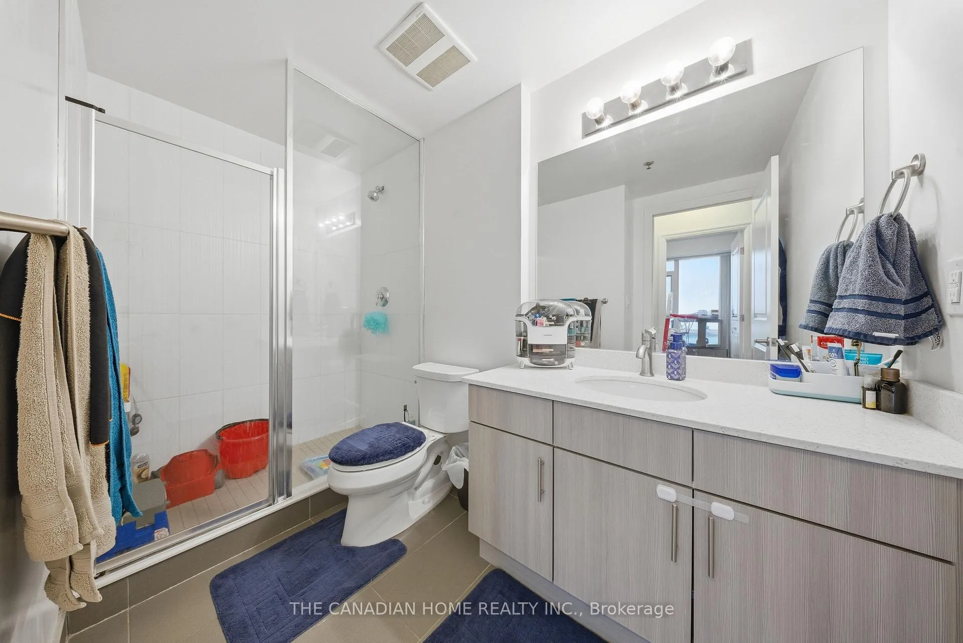 Photo 10 of Unit 707, 560 North Service Road, Grimsby, Grimsby Beach — HOMEH