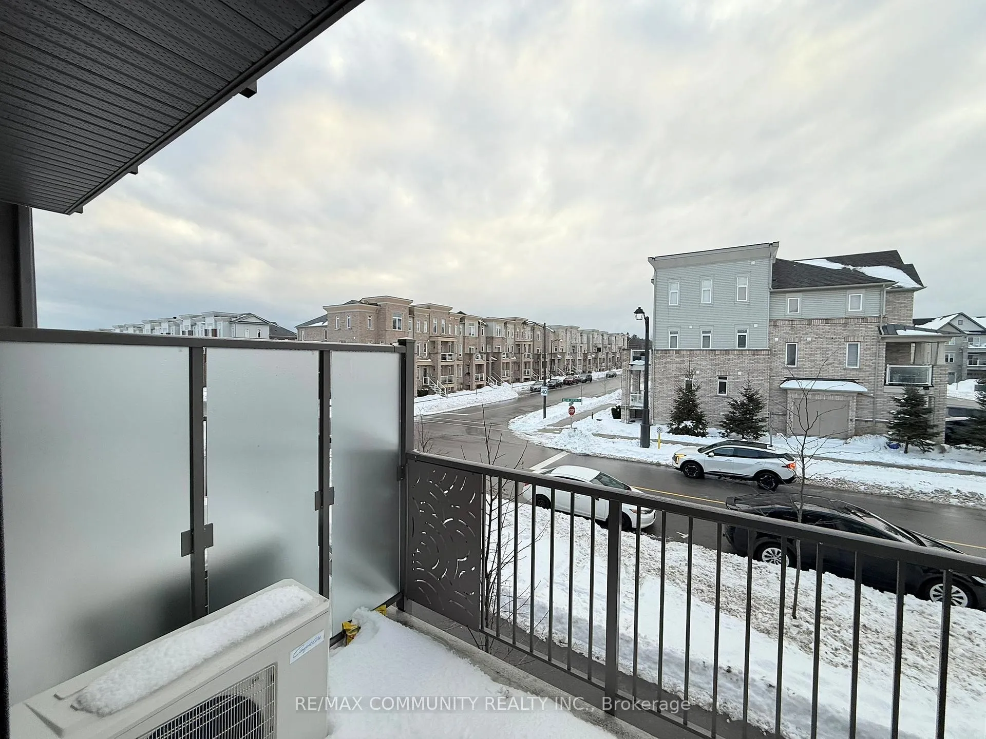 Photo 4 of Unit 1115, 2635 William Jackson Drive, Pickering, Duffin Heights — HOMEH