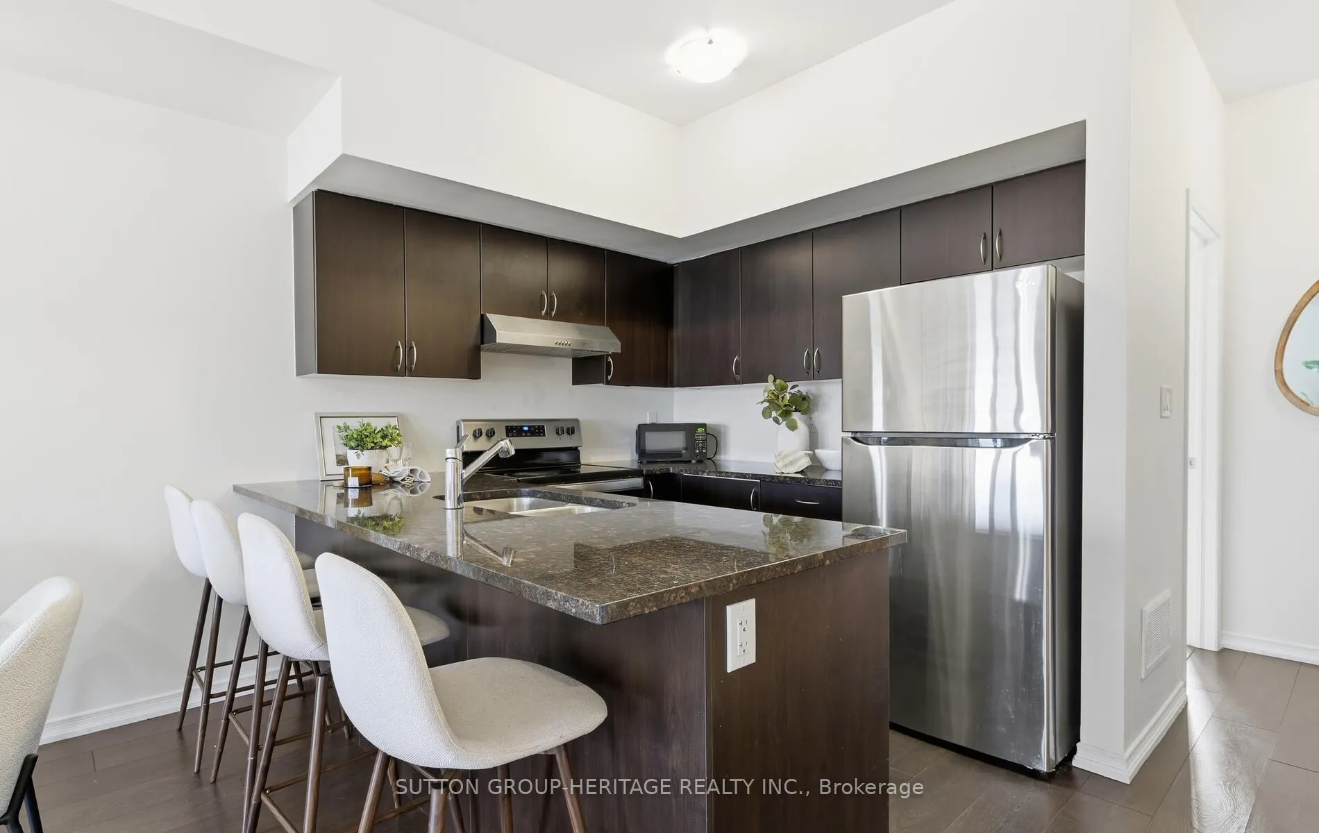 Photo 9 of Unit 44, 209 Danzatore Path, Oshawa, Windfields — HOMEH