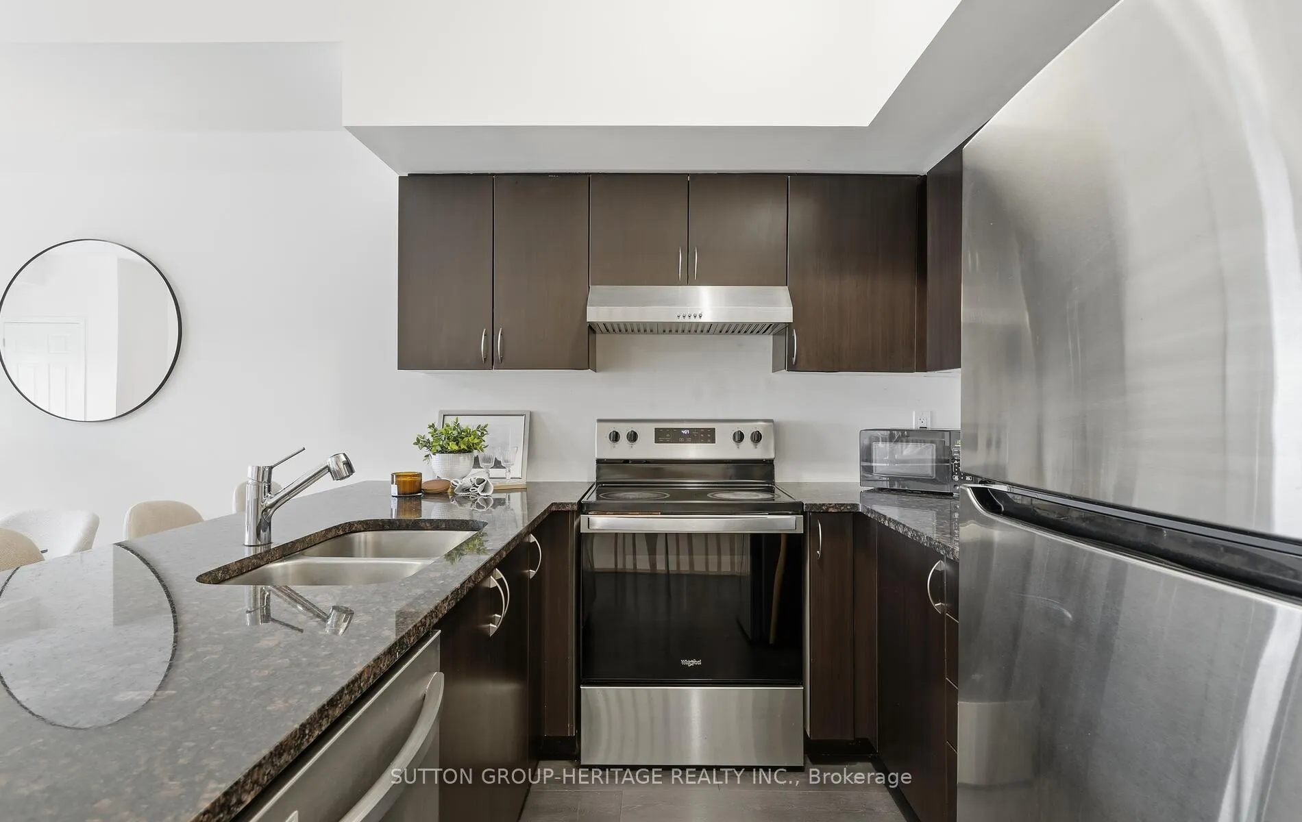 Photo 10 of Unit 44, 209 Danzatore Path, Oshawa, Windfields — HOMEH