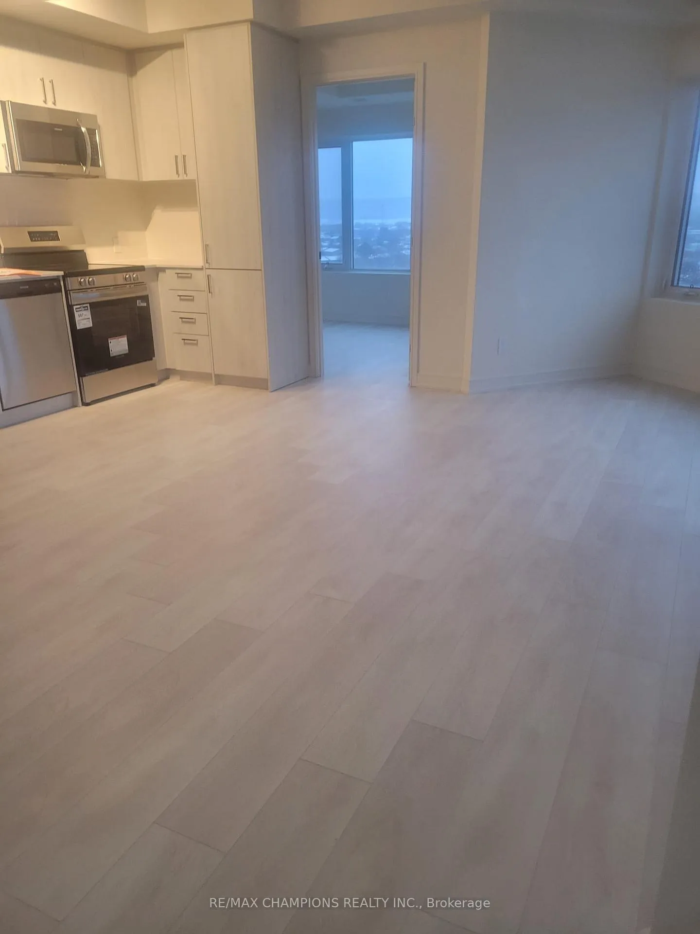 Photo 2 of Unit 802, 8020 Derry Road, Milton, Coates — HOMEH